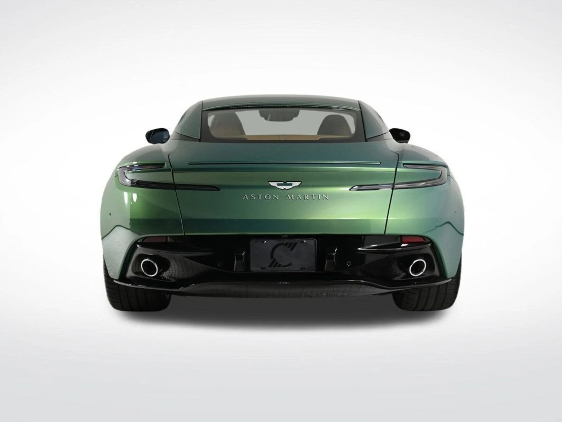 mph004_2151906903_new_2026_aston_martin_db12_coupe_11350_22943033_4_1024_773ec064ab