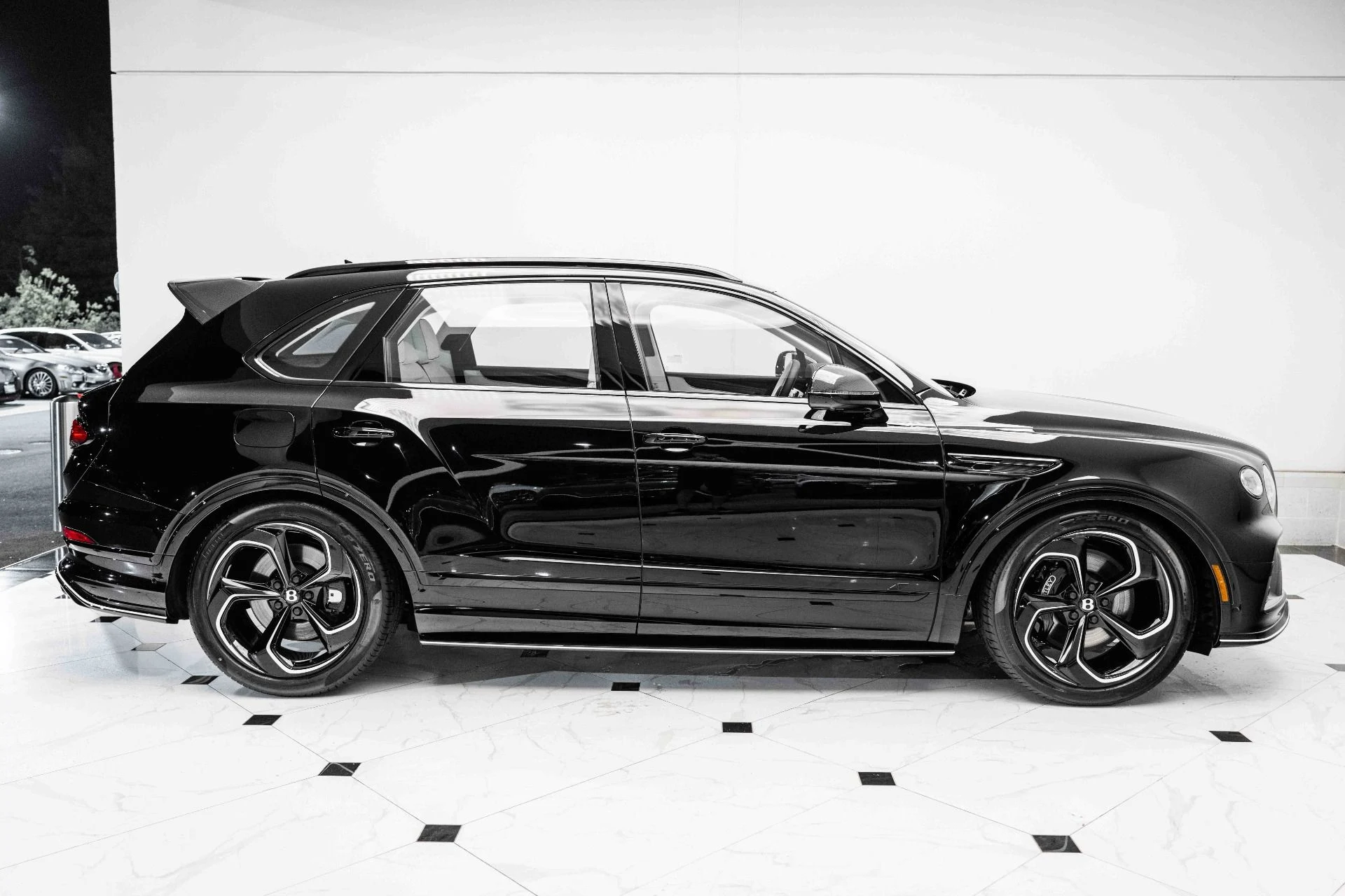 mph004_2152118840_Used_2024_Bentley_Bentayga_S_V8_1721581865_bd23bace49