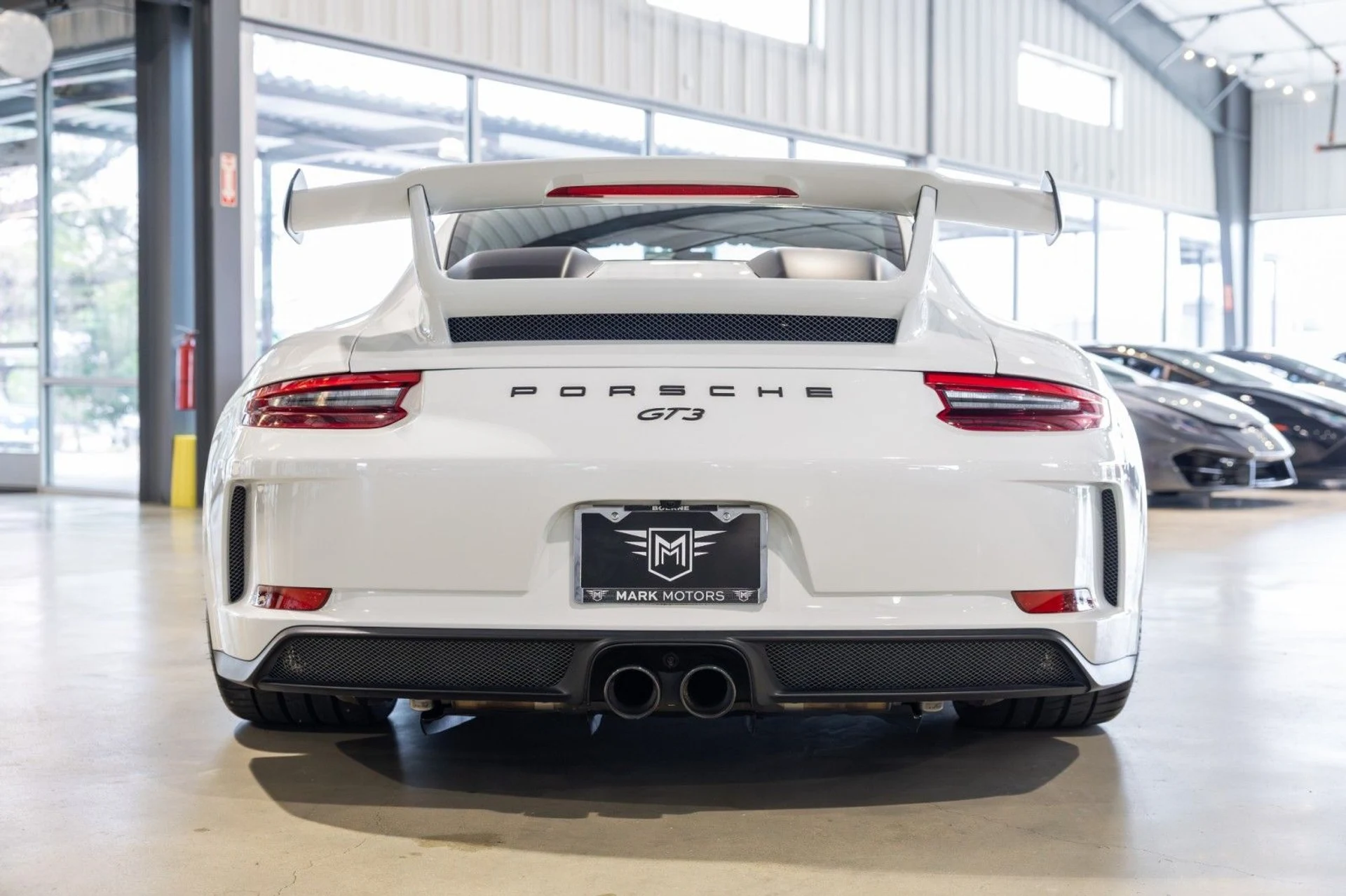 mph004_215276888_Ig_3ed17f2701