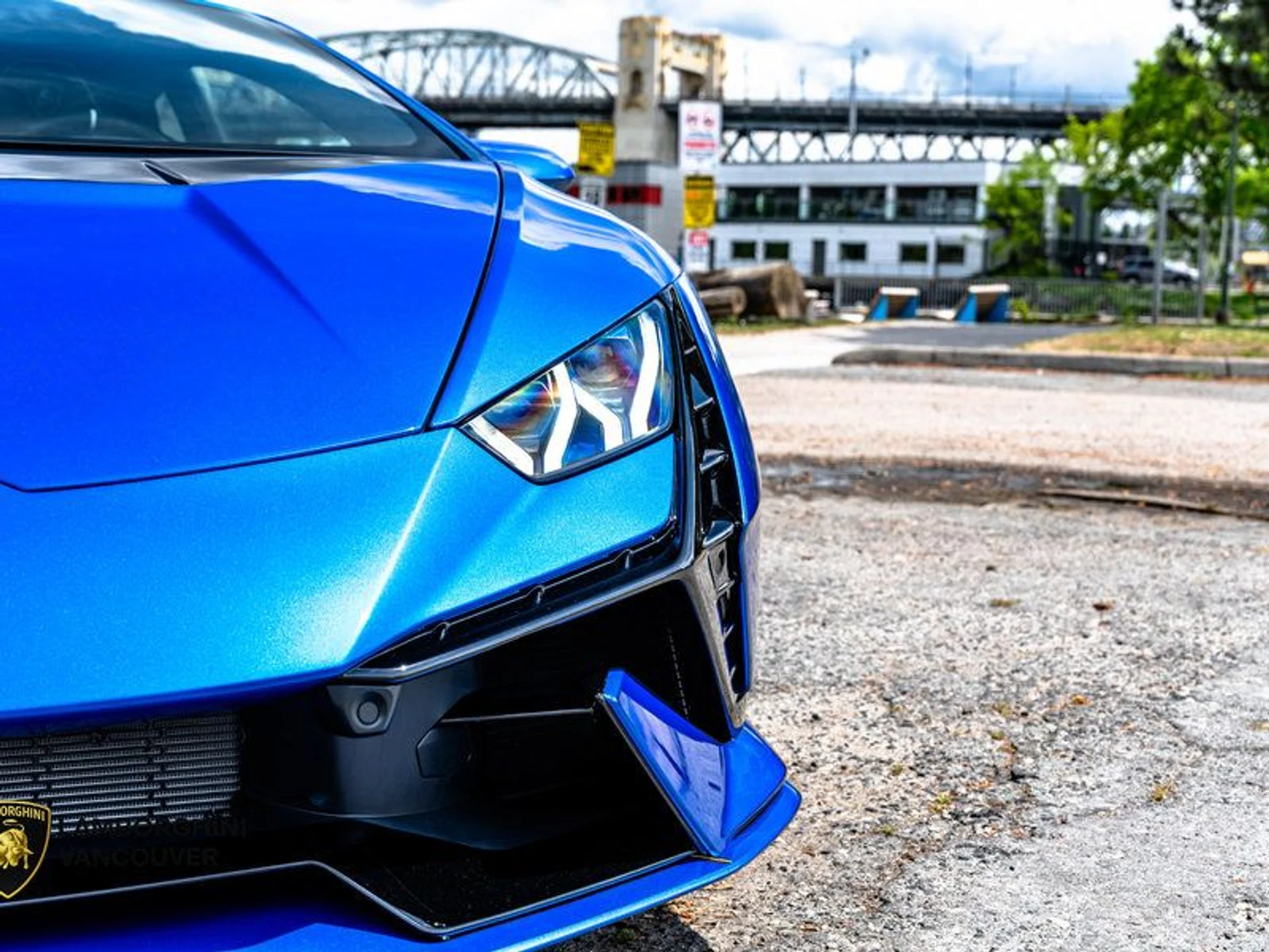 mph004_2153538294_38386460_06713_2023_lamborghini_huracan_005_57402620e1