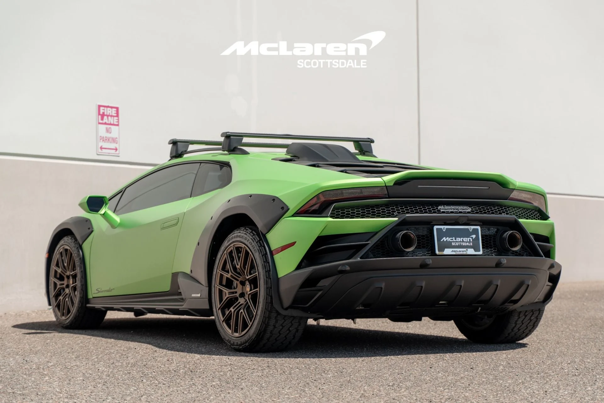 mph004_215369636_Used_2024_LAMBORGHINI_HURACAN_STERRATO_Sterrato_1788547213_bc6ba209e9
