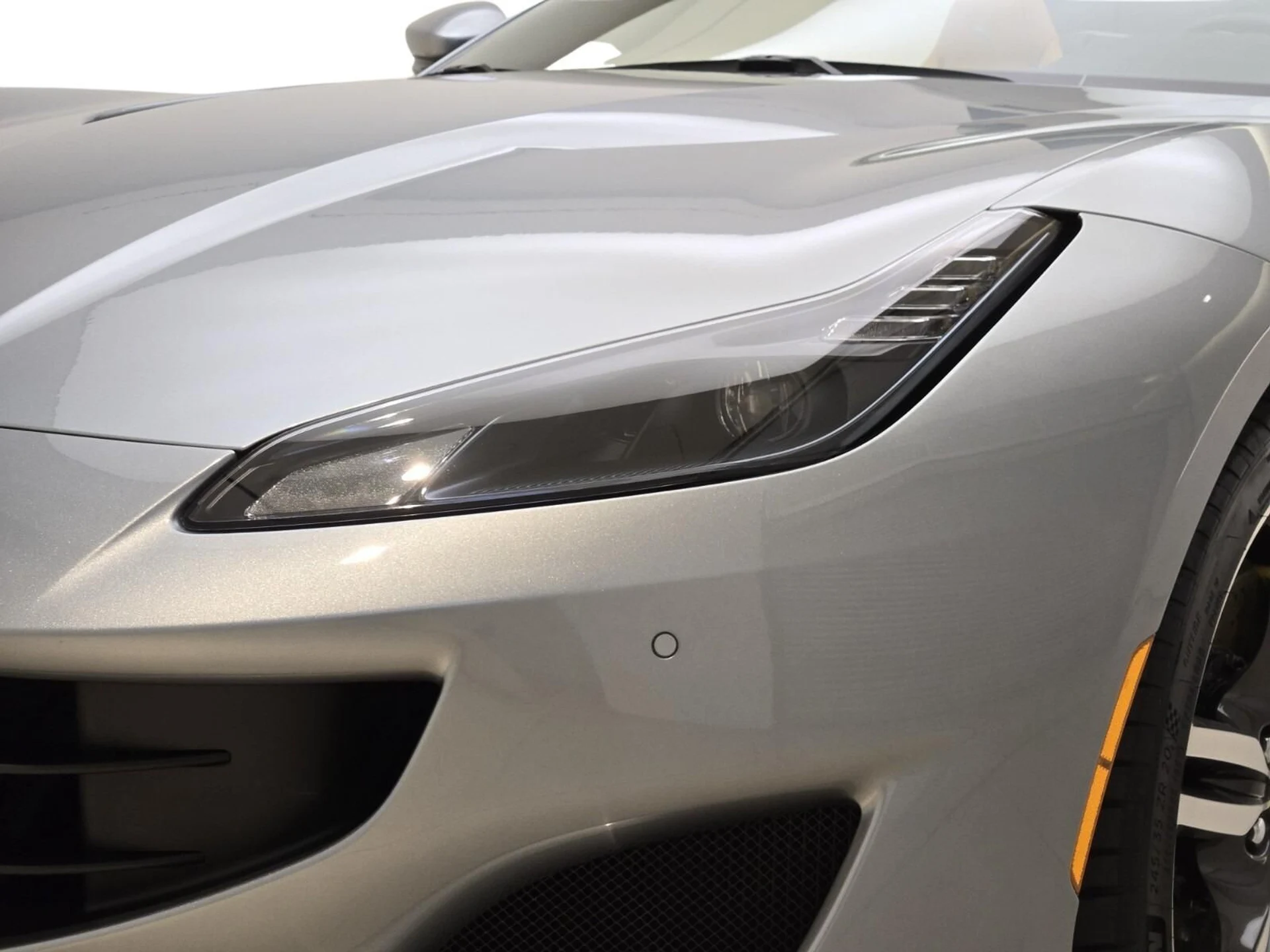 mph004_2178594065_Used_2019_Ferrari_Portofino_1762588052_a06c4f0384