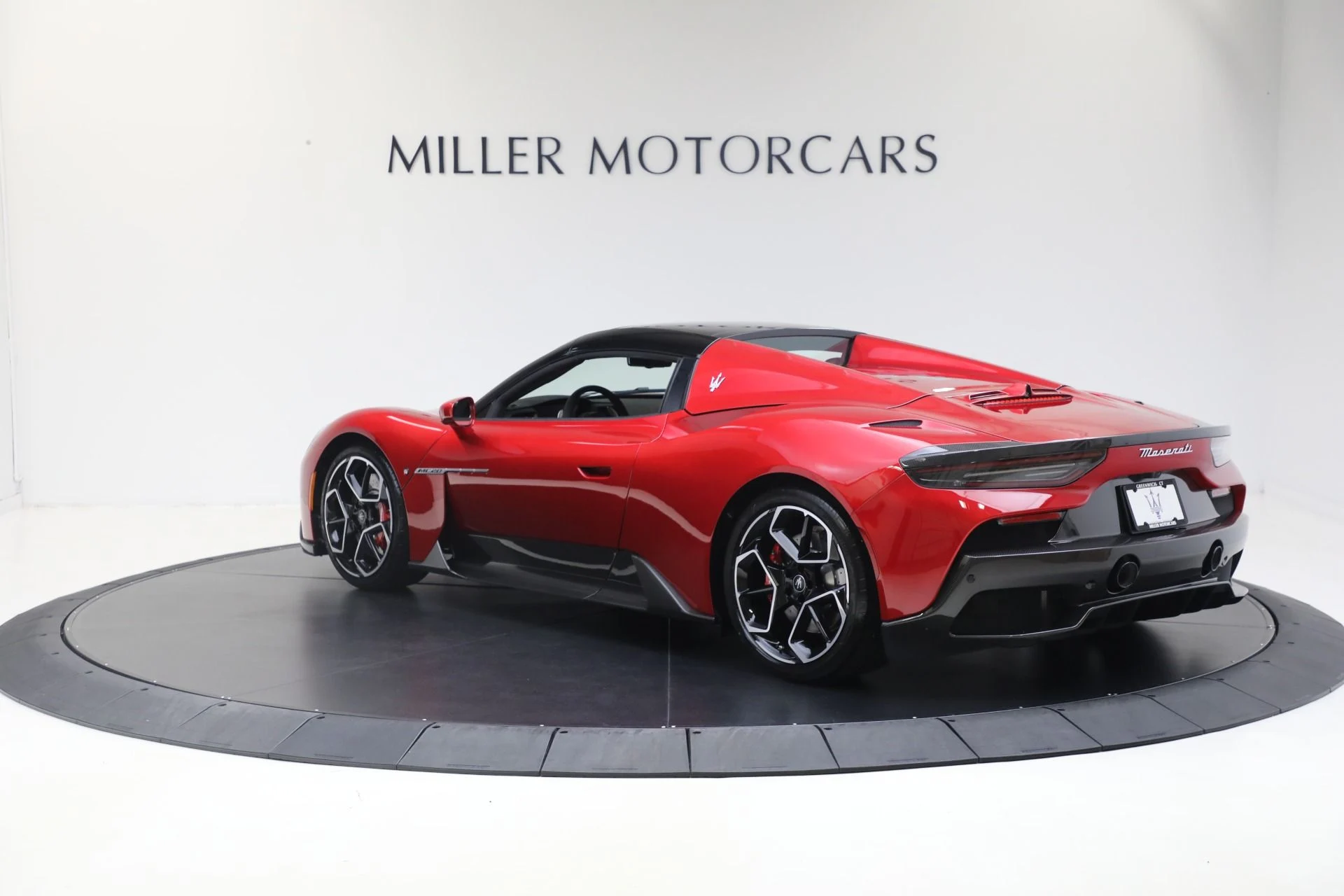 mph004_2179947991_Used_2024_Maserati_MC_20_Cielo_1759530405_f064505ccf