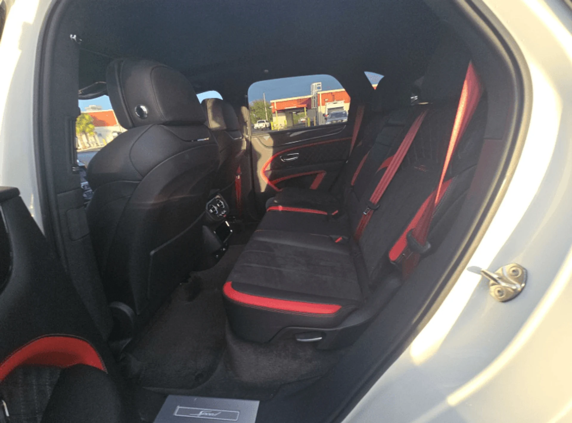 mph004_2185132193_amlq7391c5clb2hvsum7v3ncd5yj_7173f32baa