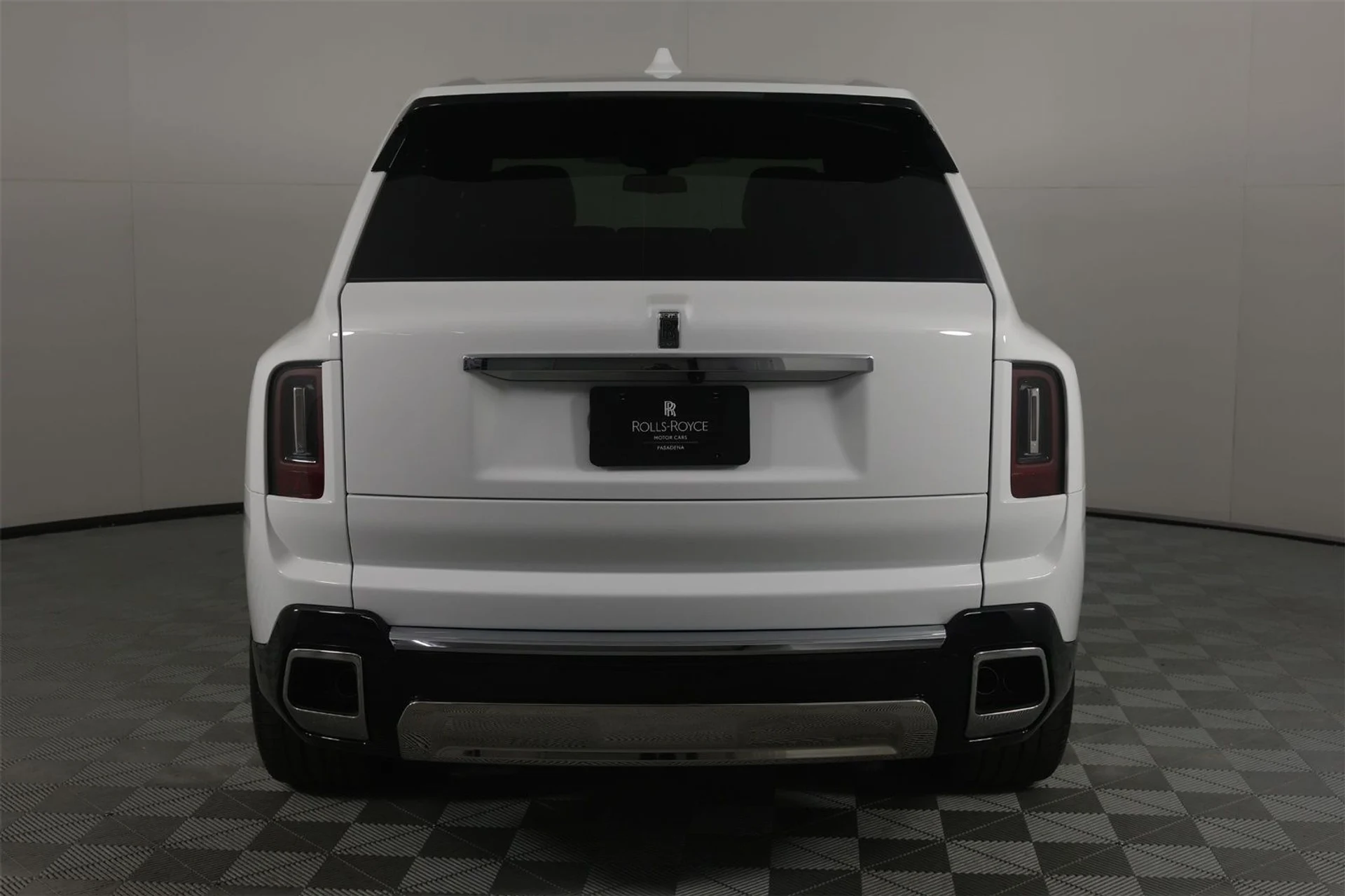 mph004_2189149025_ab63b44fc8e9e61252a02dceddefc6c8_205a96f9d2