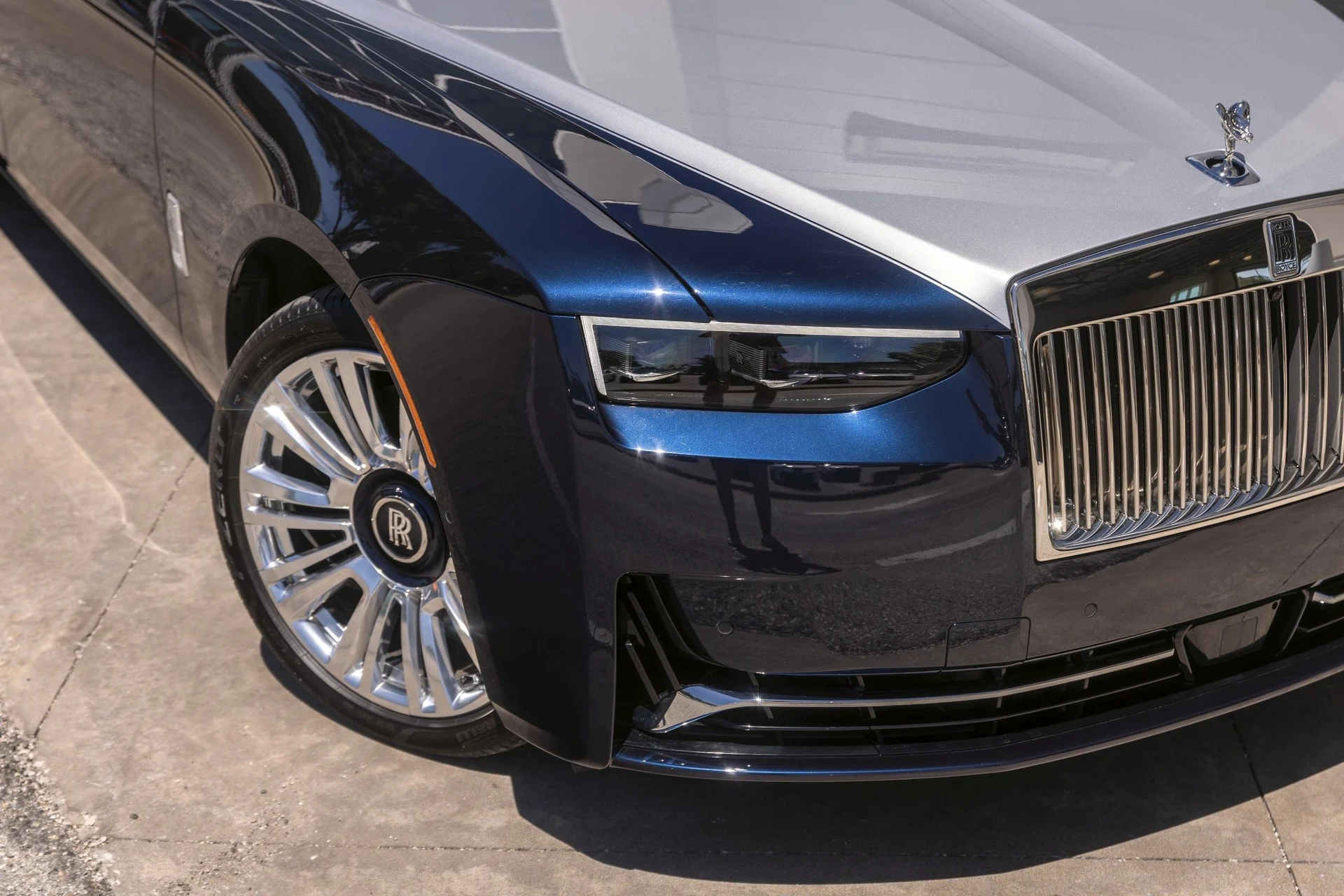 mph004_2195846342_Hi_Tech_Luxury_Imports_LLC_SCA_13_GZ_03_SU_230190_image_4_ae98535f83