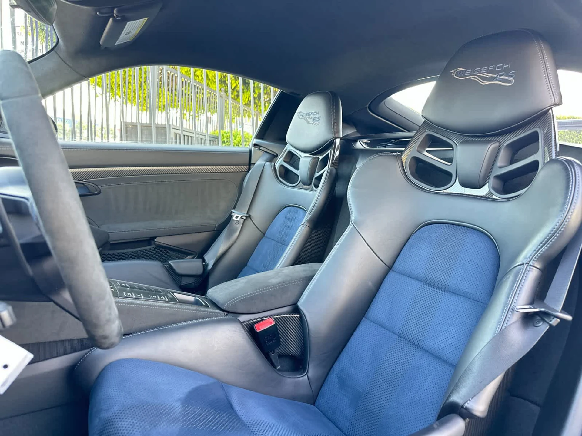 mph004_221700237_5_a703ca074c