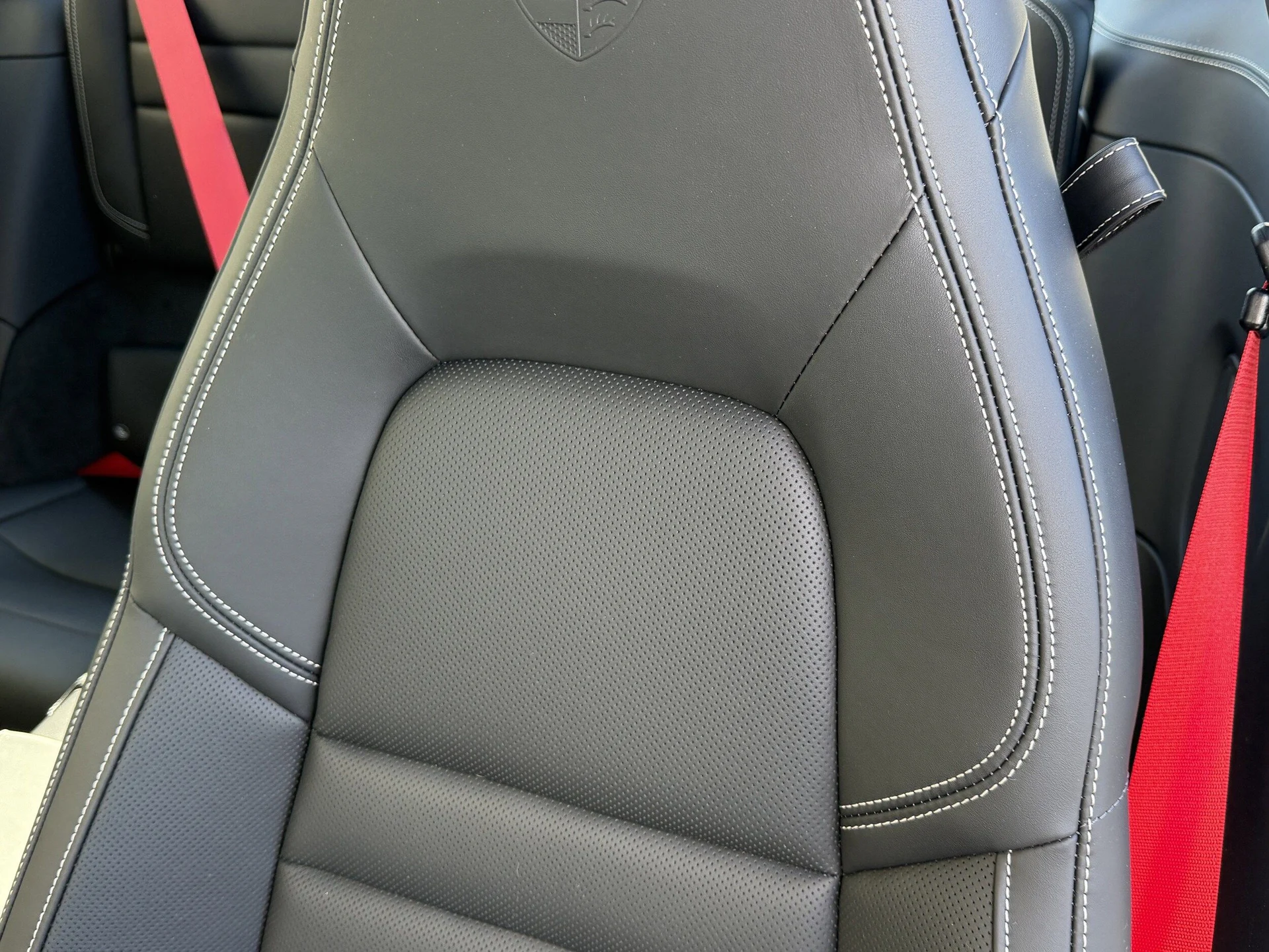 mph004_2221349945_041dae57049910ea9bdfd3d7d4d4c71fx_56fe7549b3