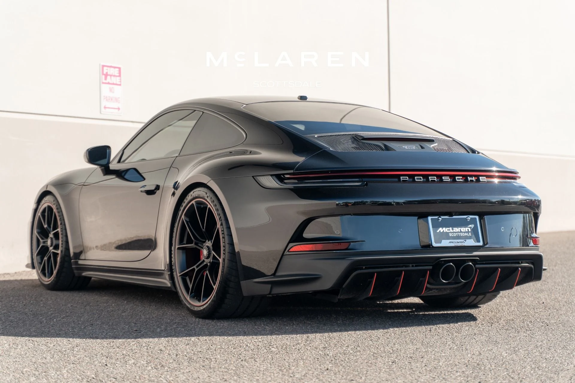 mph004_222577197_Used_2024_PORSCHE_911_1793380840_7512a369f2