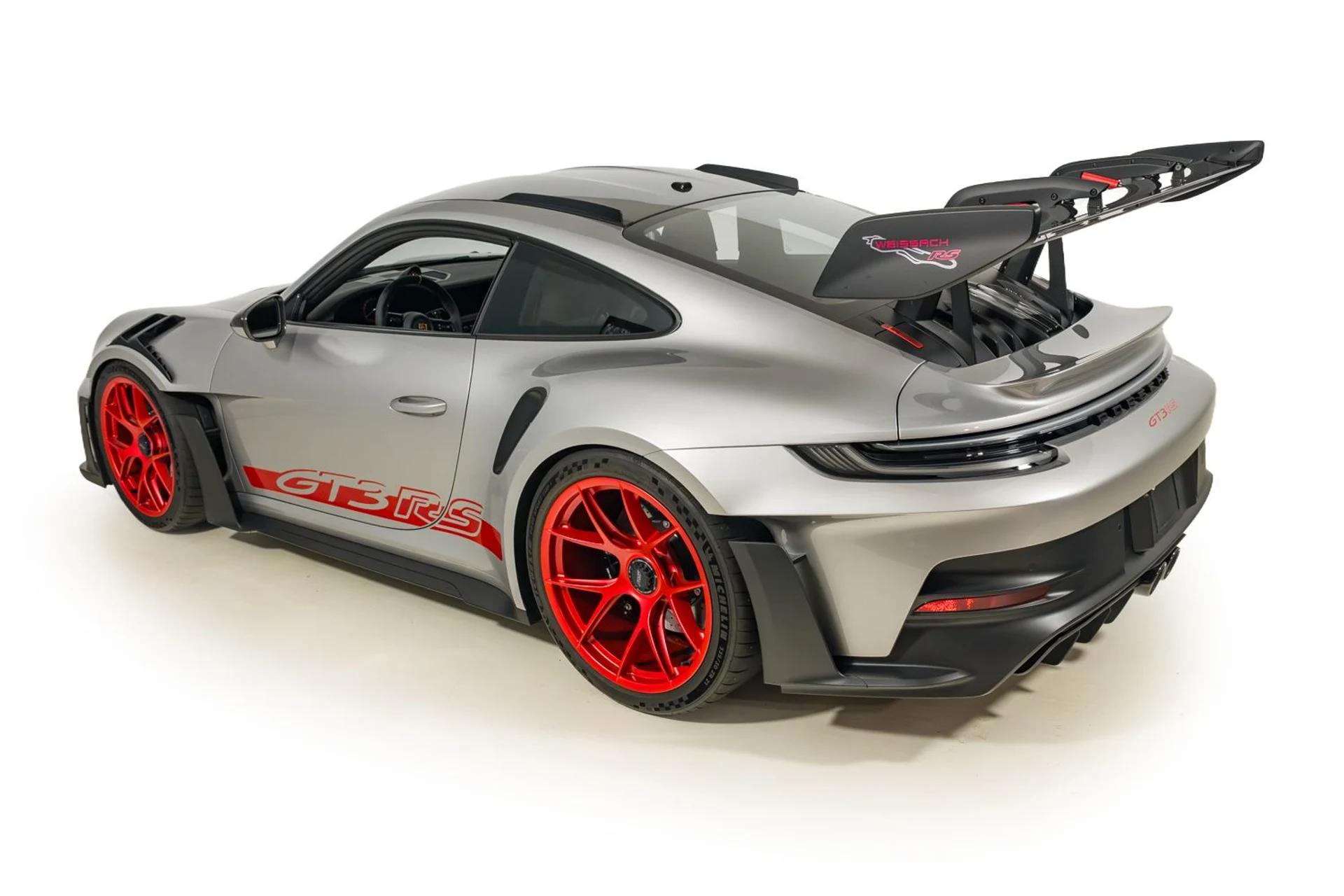 mph004_2228959668_12ec3d99ba3847b5bd79135f90d93088_cd9fd09fa8