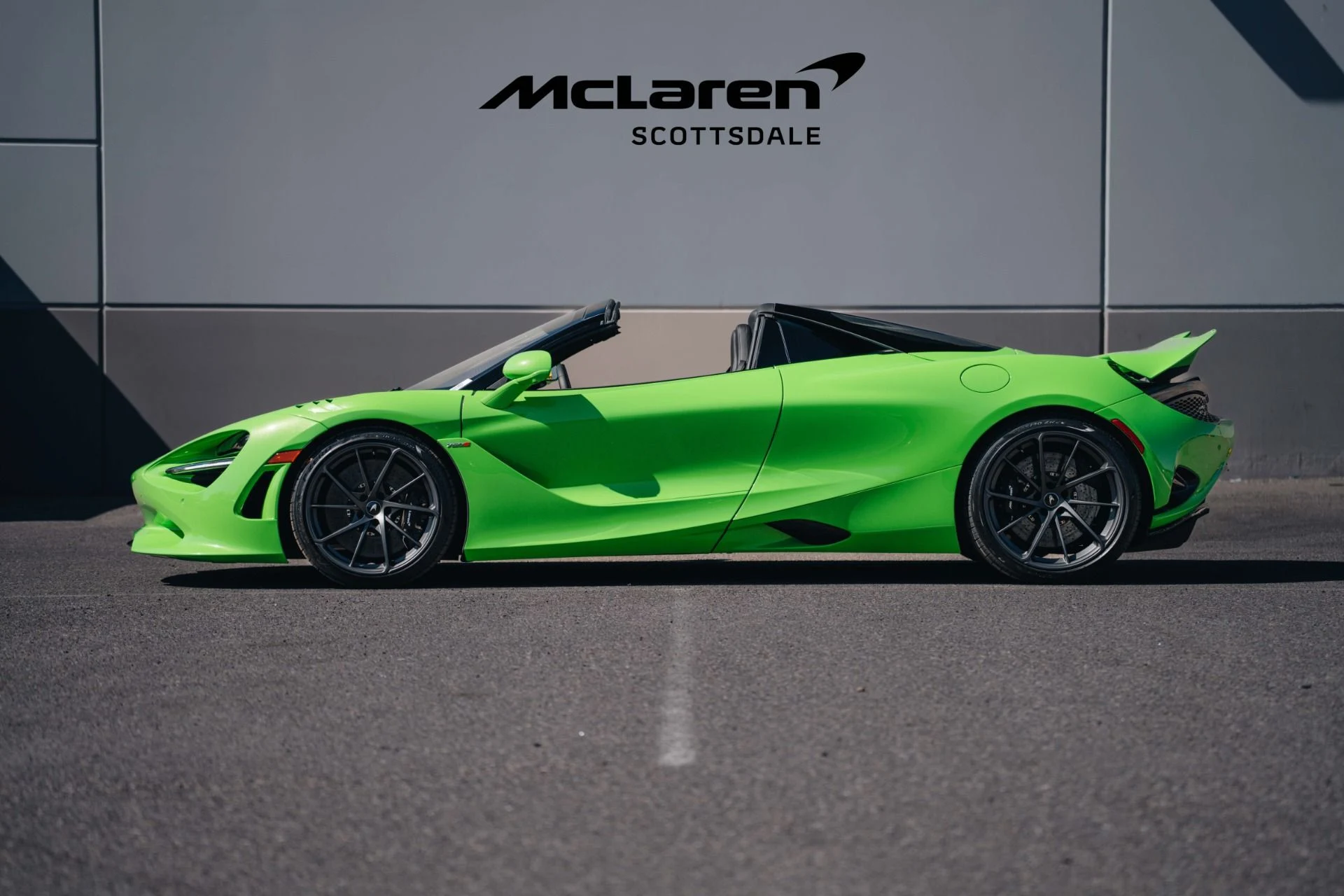 mph004_2238107856_Used_2025_MCLAREN_750_S_1745590695_78eff83539