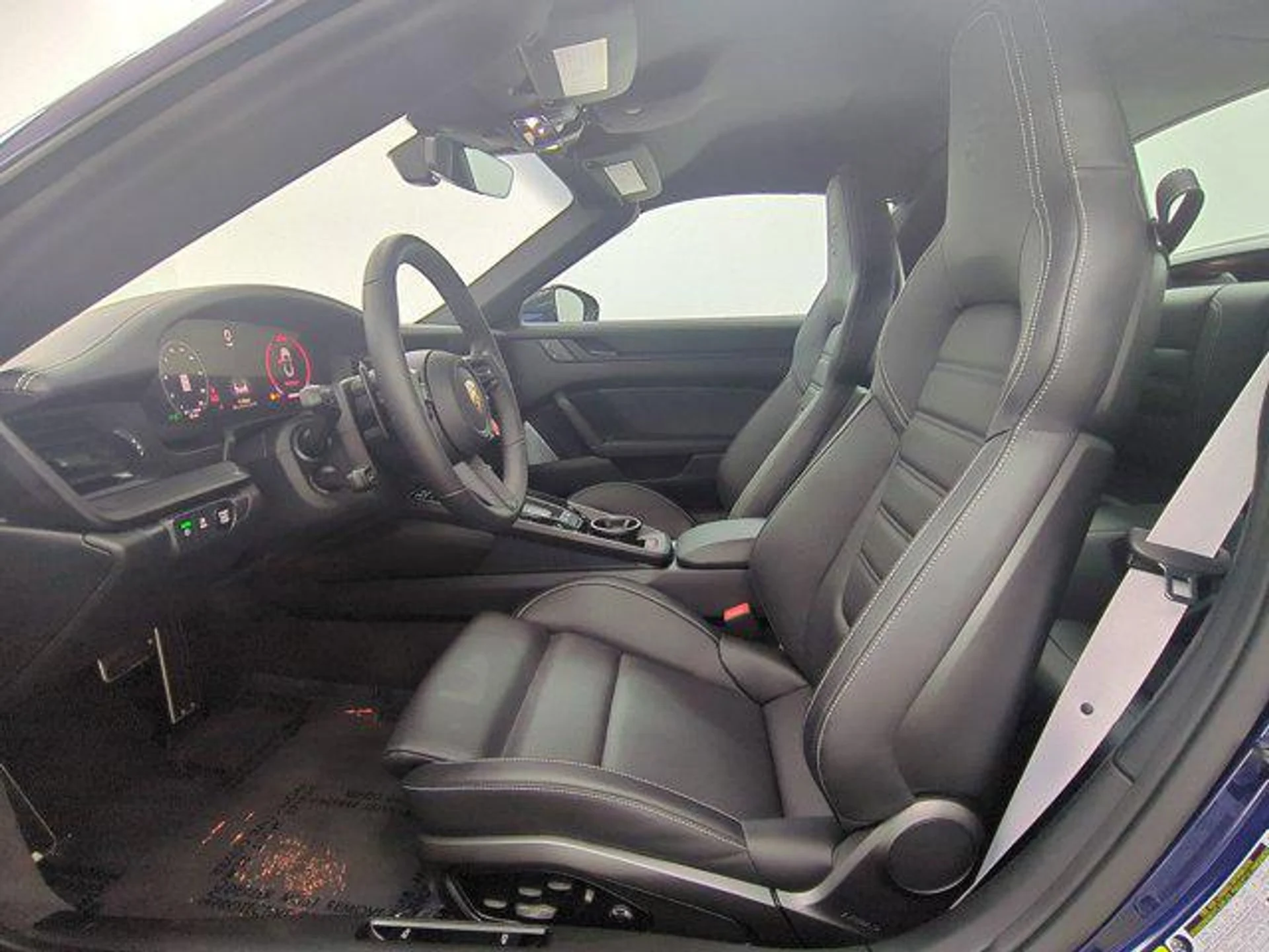 mph004_2241249243_AL_Vye_Mu98pg44h5k8_L5epo_U_Od5c_714eb4526b