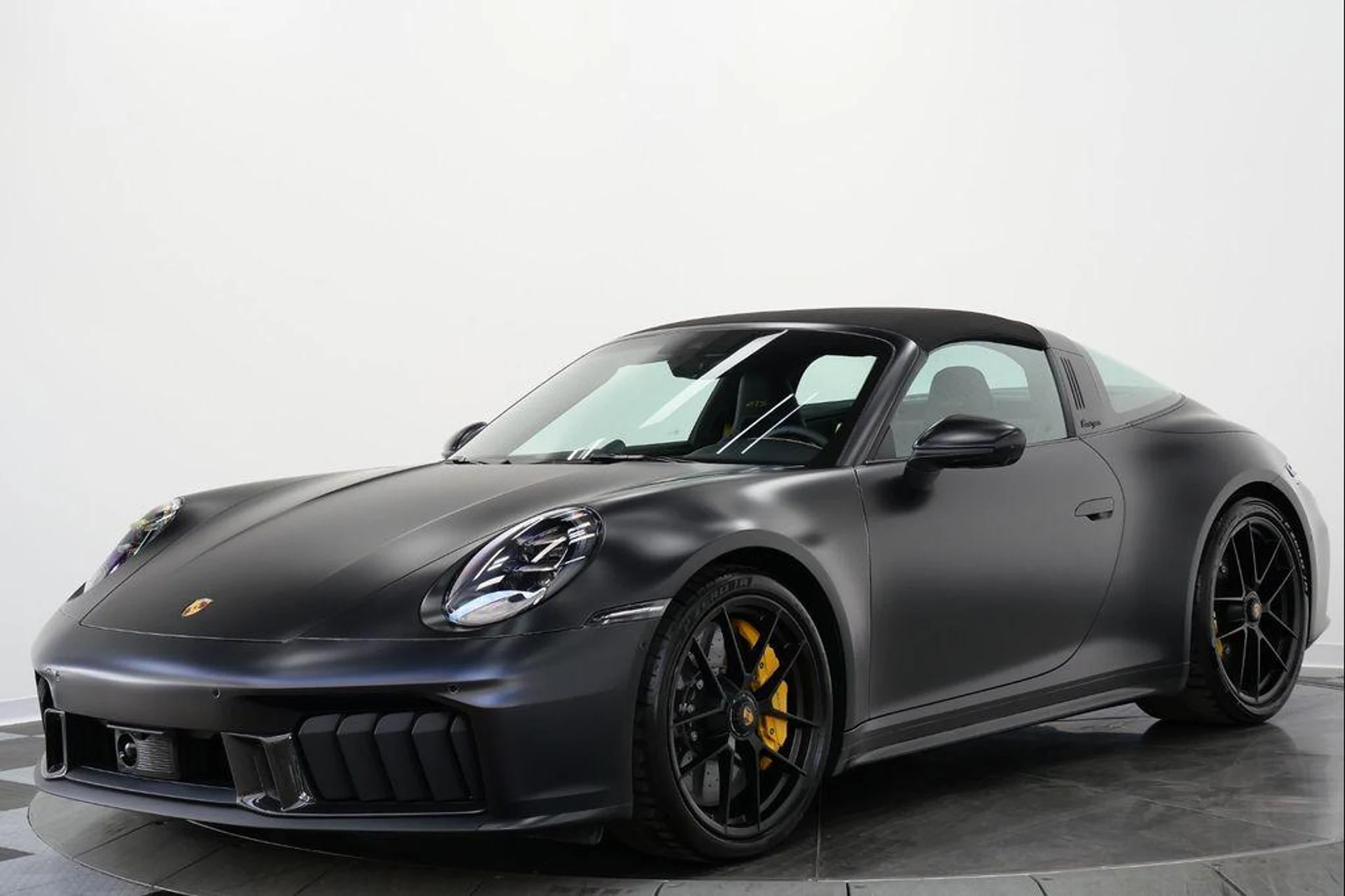 mph004_2246186028_6_F_Rmgm_B_Bl6_W_Rb_r_Fc_69a_Zt1x_I_73b94738e0