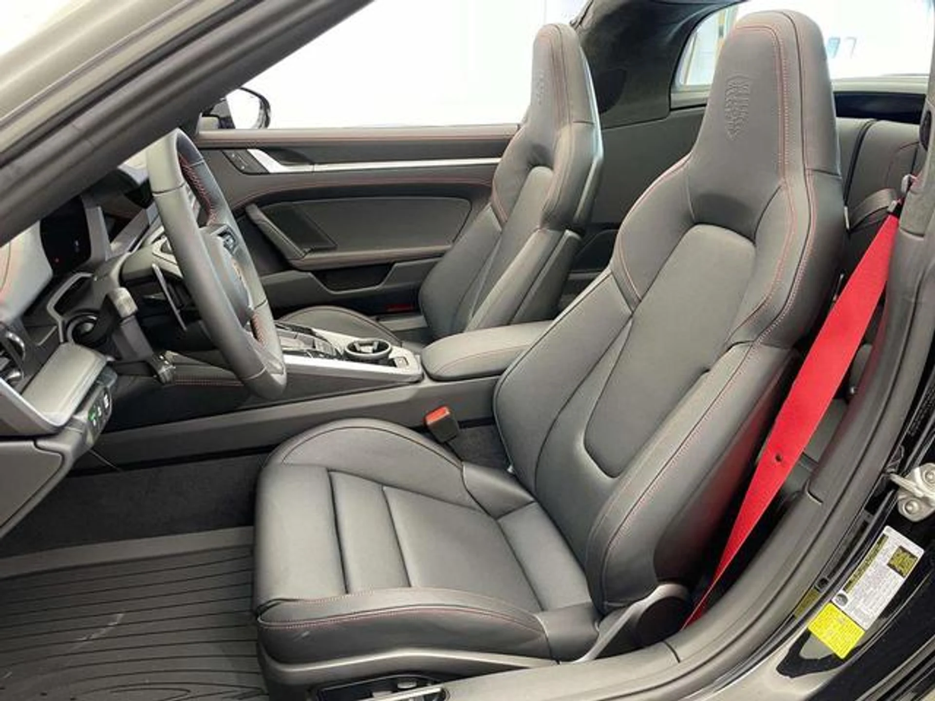 mph004_2249177697_v_Lin6d_s_HFOV_8_Rtr_T_Nlup_Hv_Qy_A_efcbe49b2b