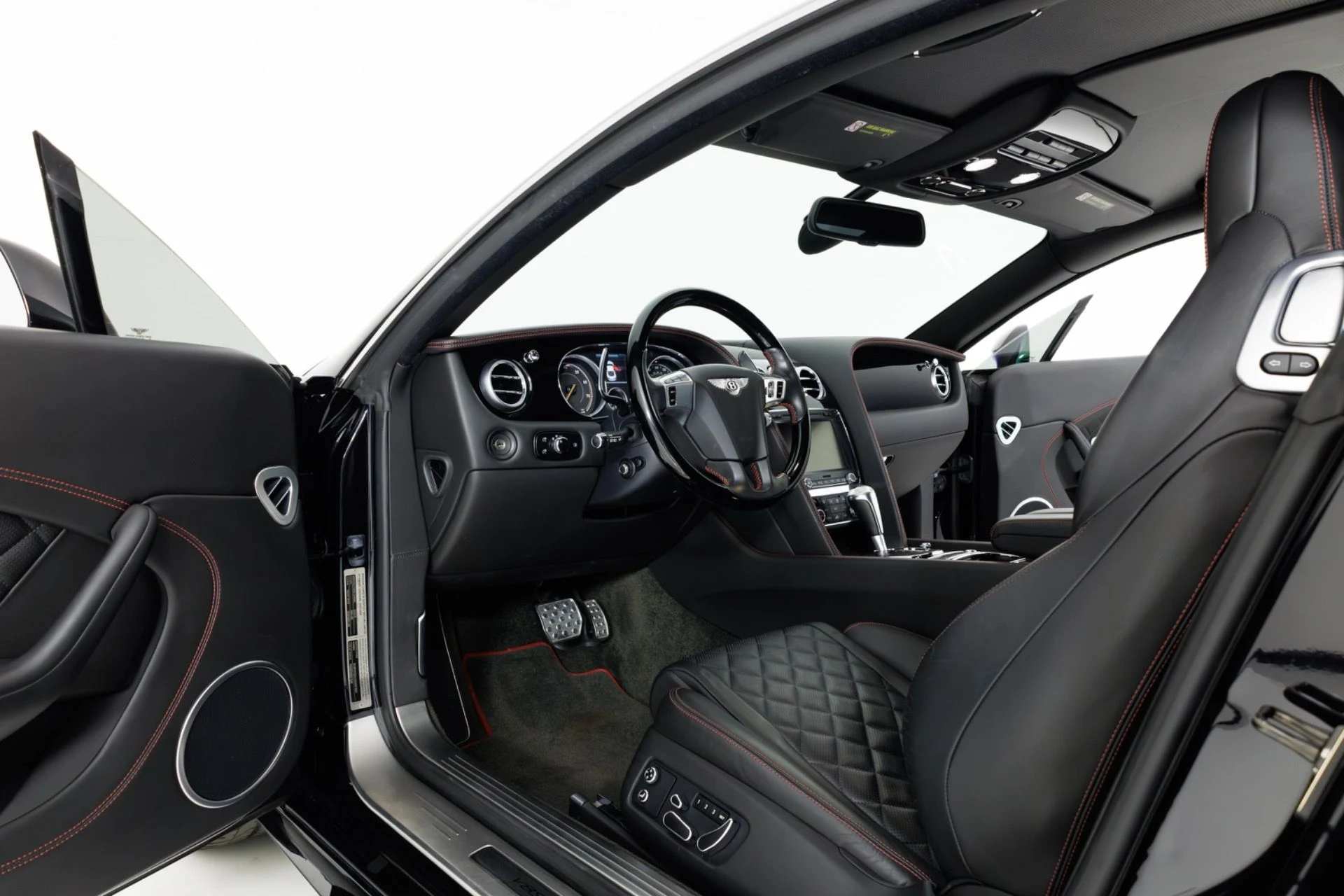 mph004_2254940309_Used_2016_Bentley_Continental_GT_V8_S_1775170255_8215c61b90