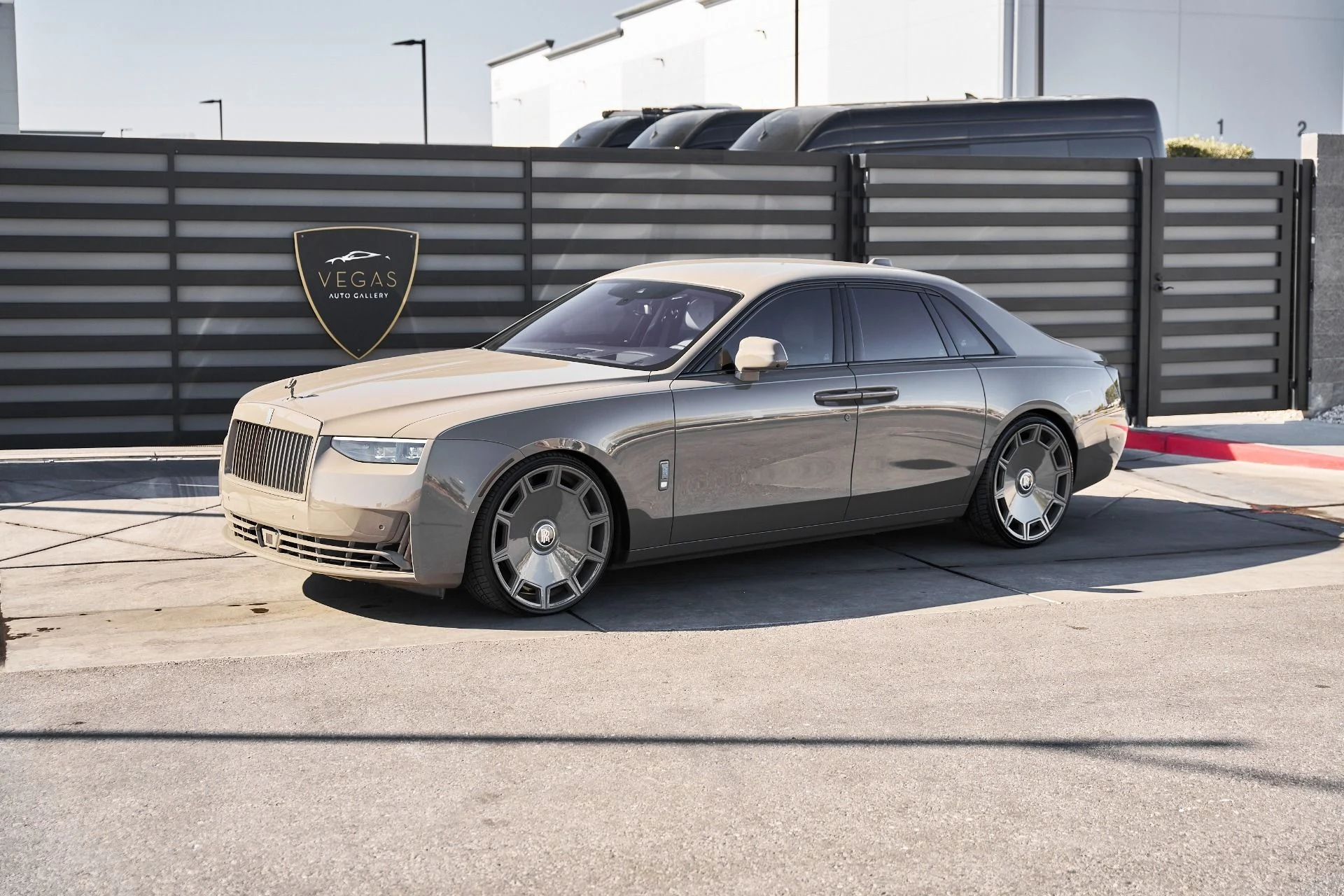 mph004_2255512541_Used_2025_Rolls_Royce_Ghost_Base_1770172799_c62d16aa82