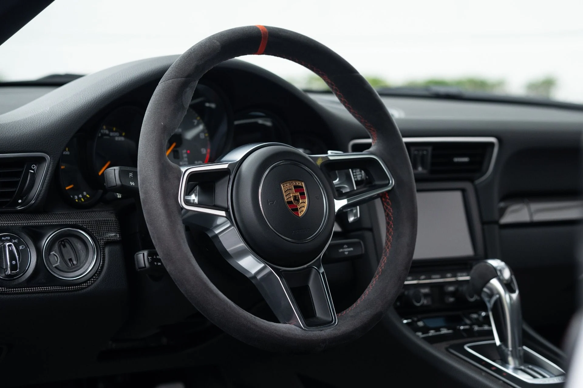 mph004_2267184404_Used_2016_Porsche_911_GT_3_RS_1773808378_d5da45fbb0