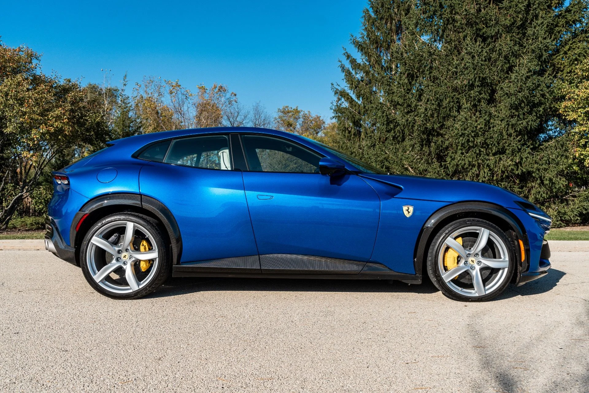 mph004_2275792796_Used_2026_Ferrari_Purosangue_1792618290_b62cf4cf1e