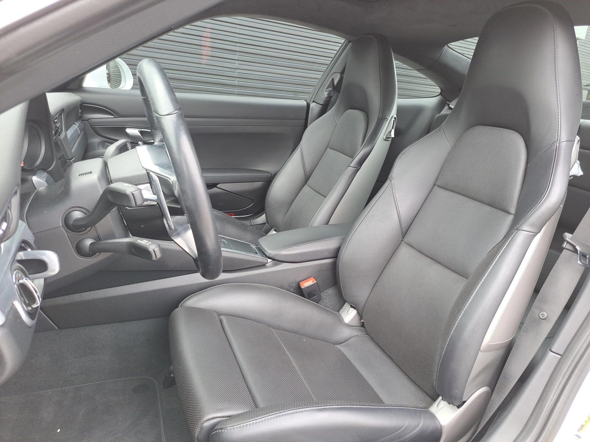 mph004_2281858212_e842f3635c4e23c91a0b5b1c10d7bcf2x_f689c10612