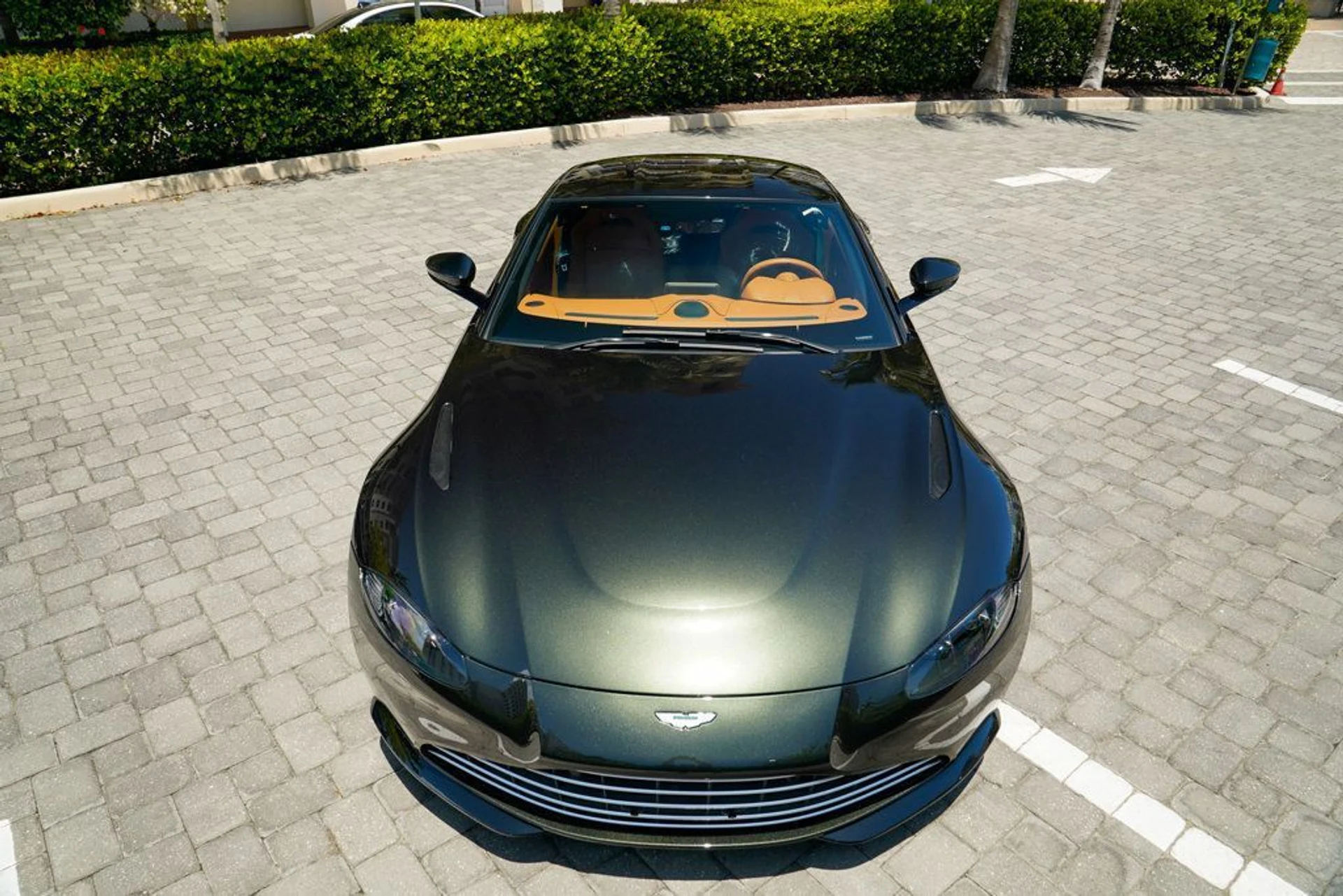 mph004_2288122547_used_2021_aston_martin_vantage_coupemanual_14354_22900621_5_1024_22d663c772