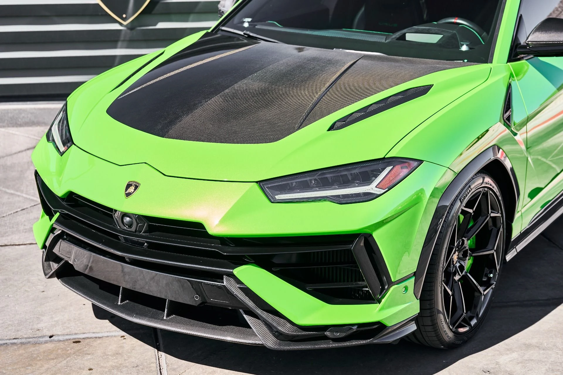 mph004_2289203549_Used_2023_Lamborghini_Urus_Performante_1790376244_dd6edce91b