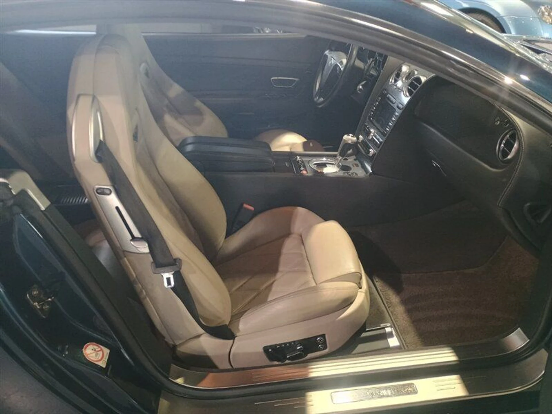 mph004_2291830204_bdc9ddd74d_800_54f03533f7