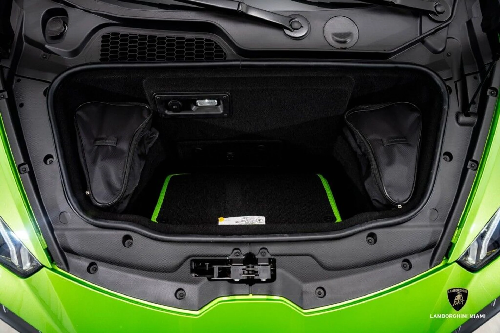 mph004_2293325269_b26932439cbe2bf549a8e7be74168c21_b9e988dba7