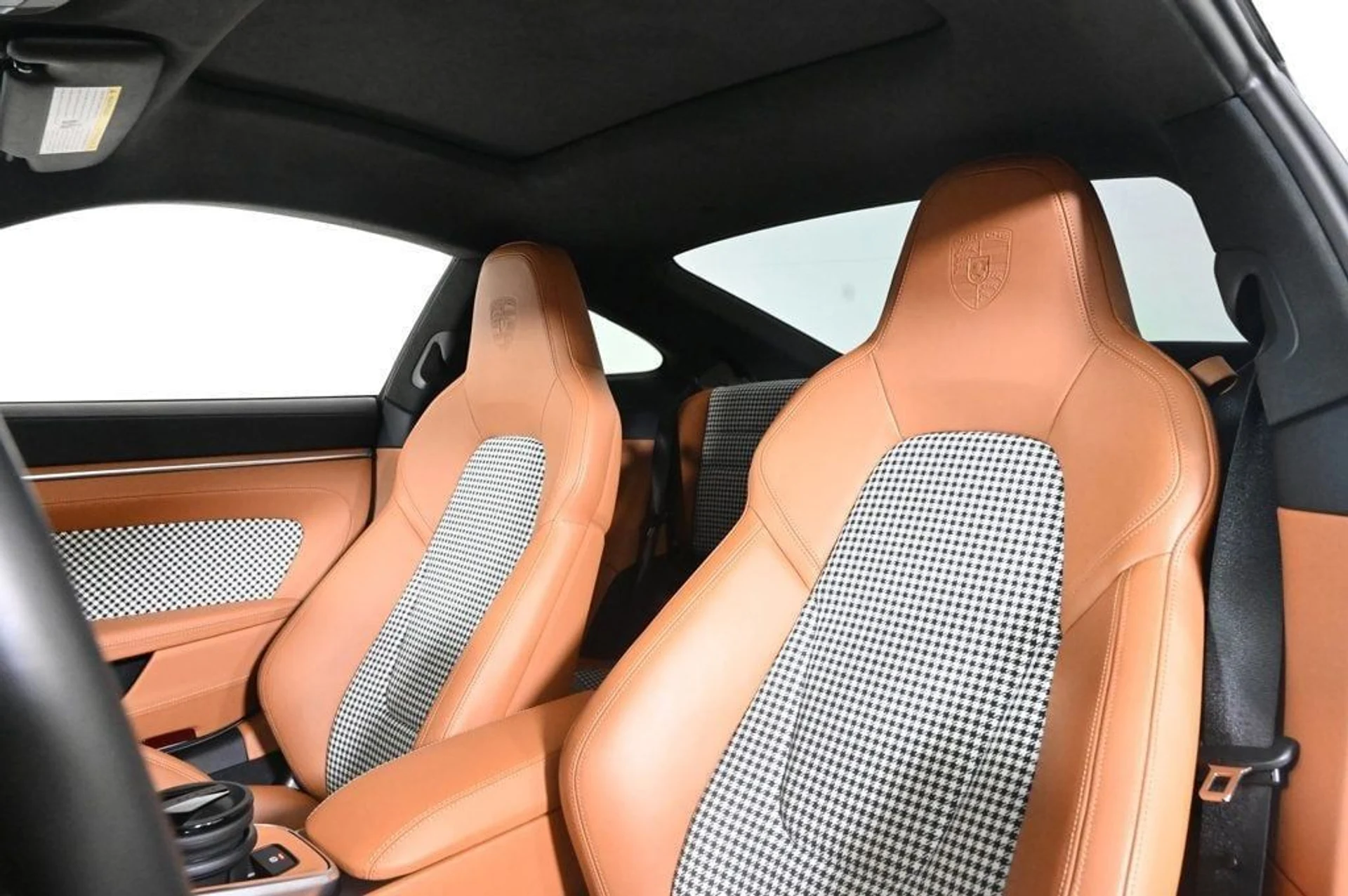 mph004_2302611161_5a625be1ece4474fb9dacb3947fe2b21_43a4508dab