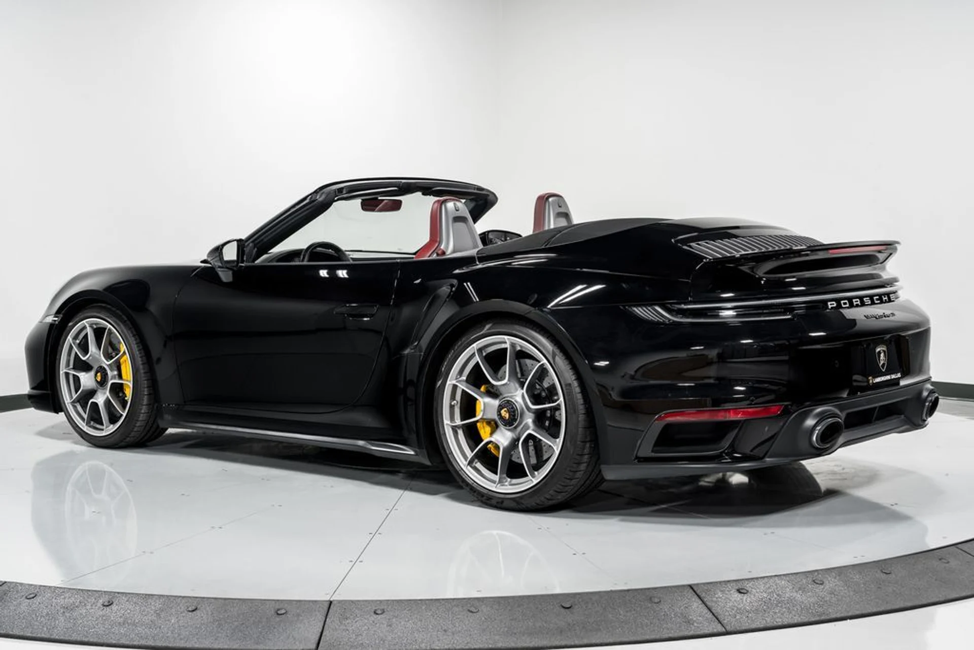 mph004_2306631602_24b321a80006625d669fa48bc9cf5b90x_c017be733d