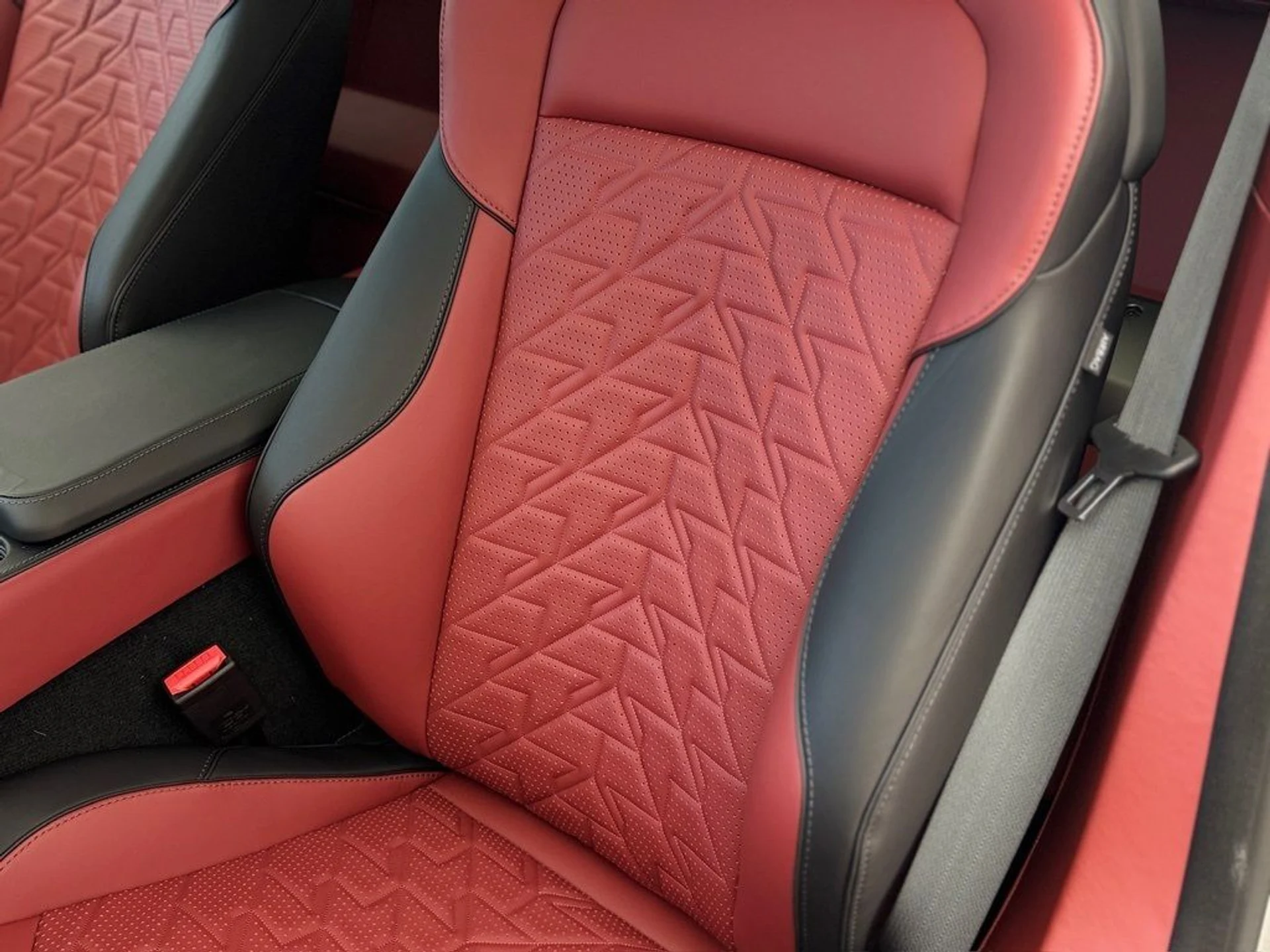 mph004_2333717205_lohfr1t0xqq00smre07f1r6b5qxe_3e20c9db7d