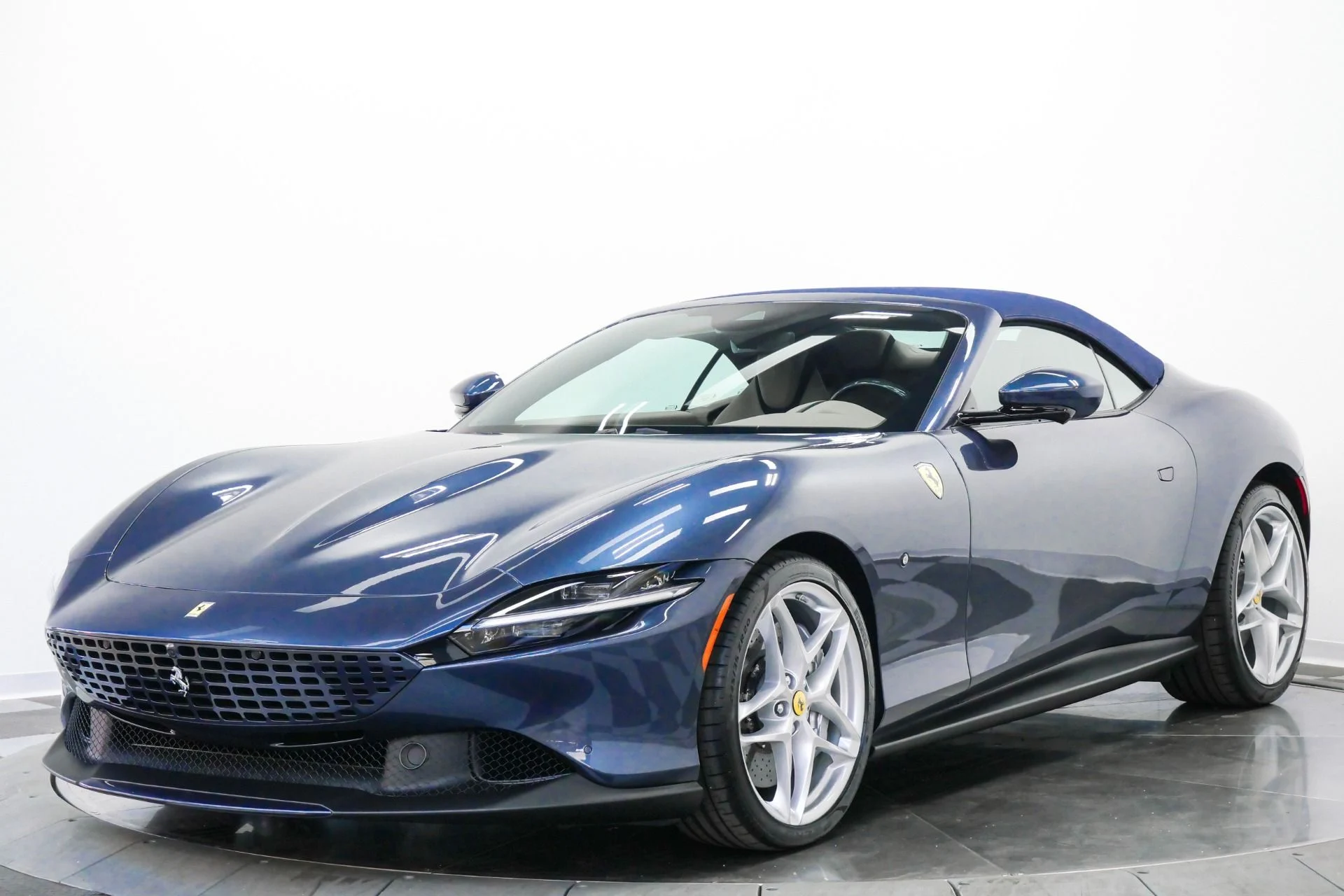 mph004_2336478945_Used_2025_Ferrari_Roma_Spider_As_New_Magneride_Suspension_Loaded_with_Tech_Options_1776957266_103a1a00e9