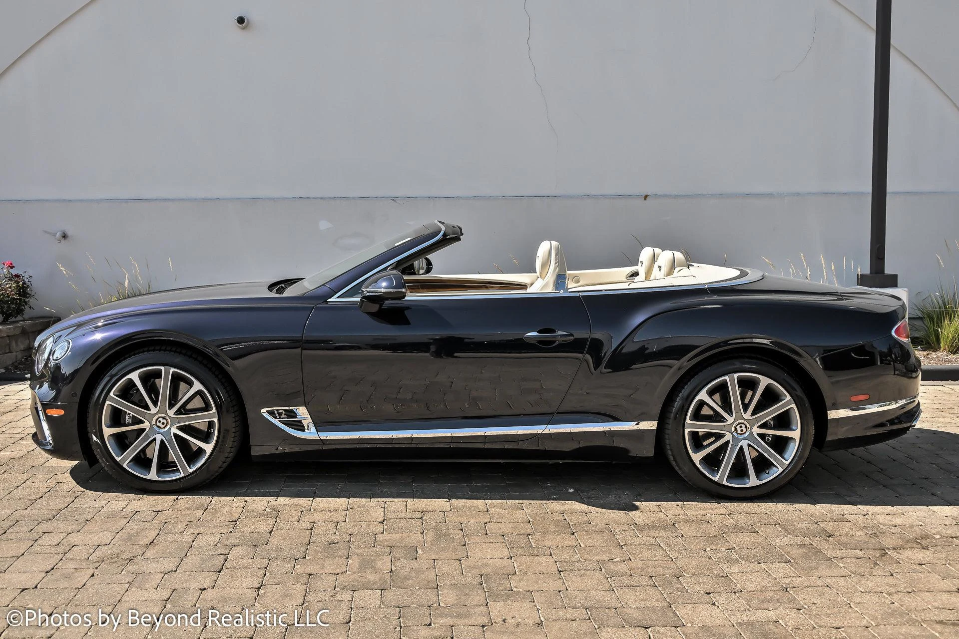 mph004_2348864593_Used_2020_Bentley_Continental_GT_W12_Convertible_1759393466_2b0c1e8557