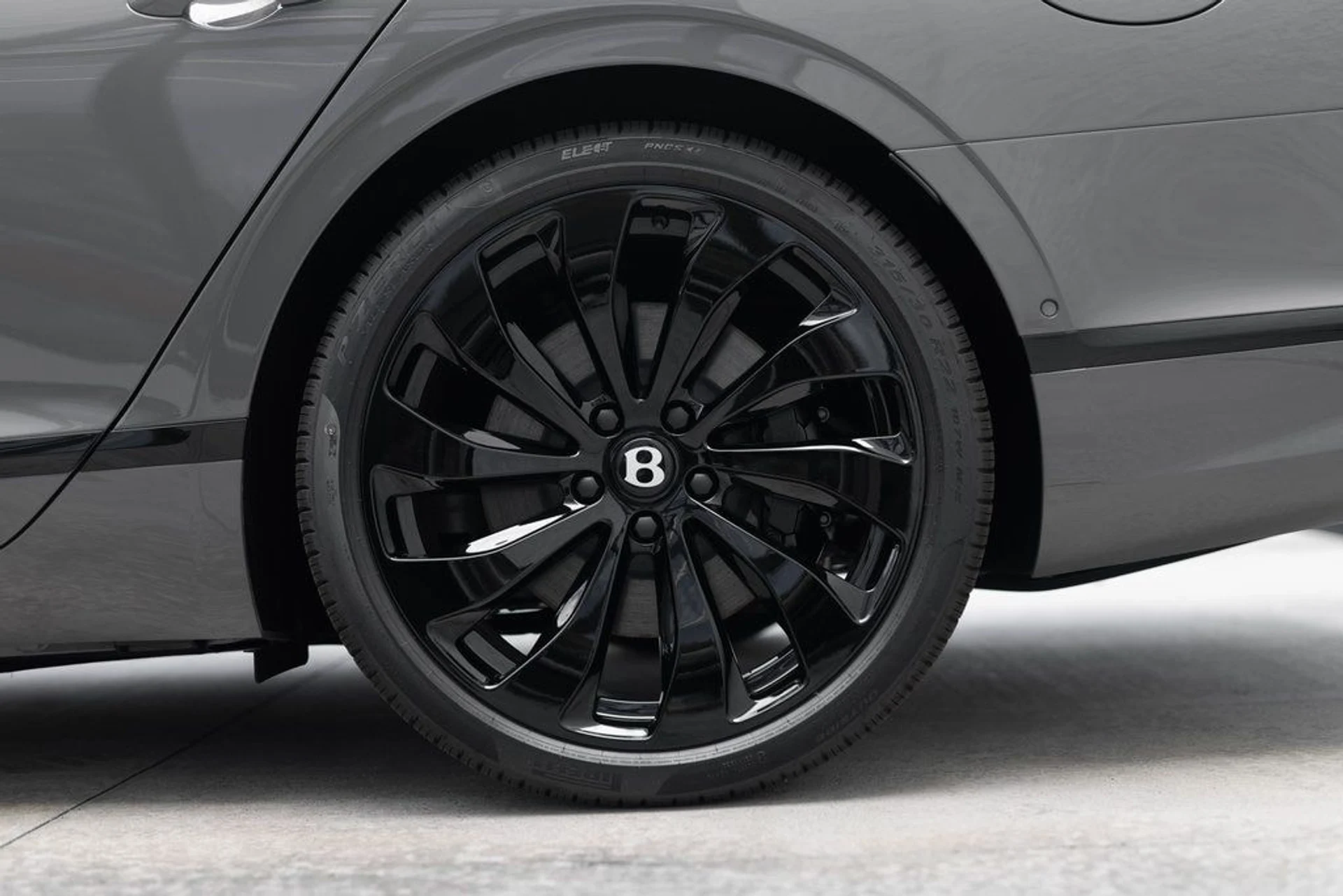 mph004_2352775169_380d65a1d628971966cfe04b1b5f9a1cx_506df53d68