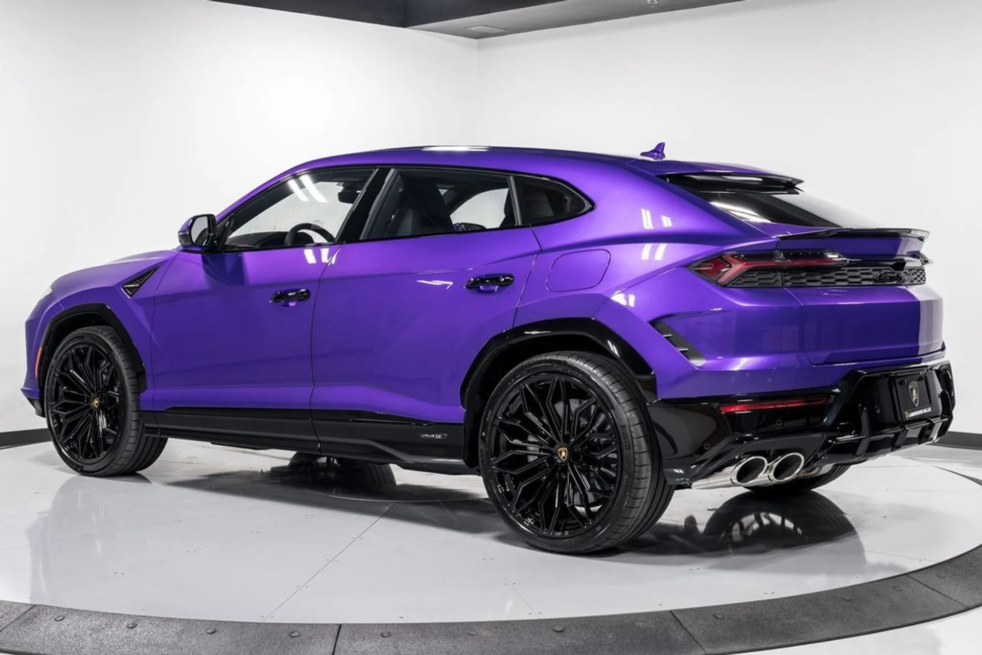 mph004_2357340788_6dda7fa562dce4ca25c7e3d355bb63cbx_979c0d1464