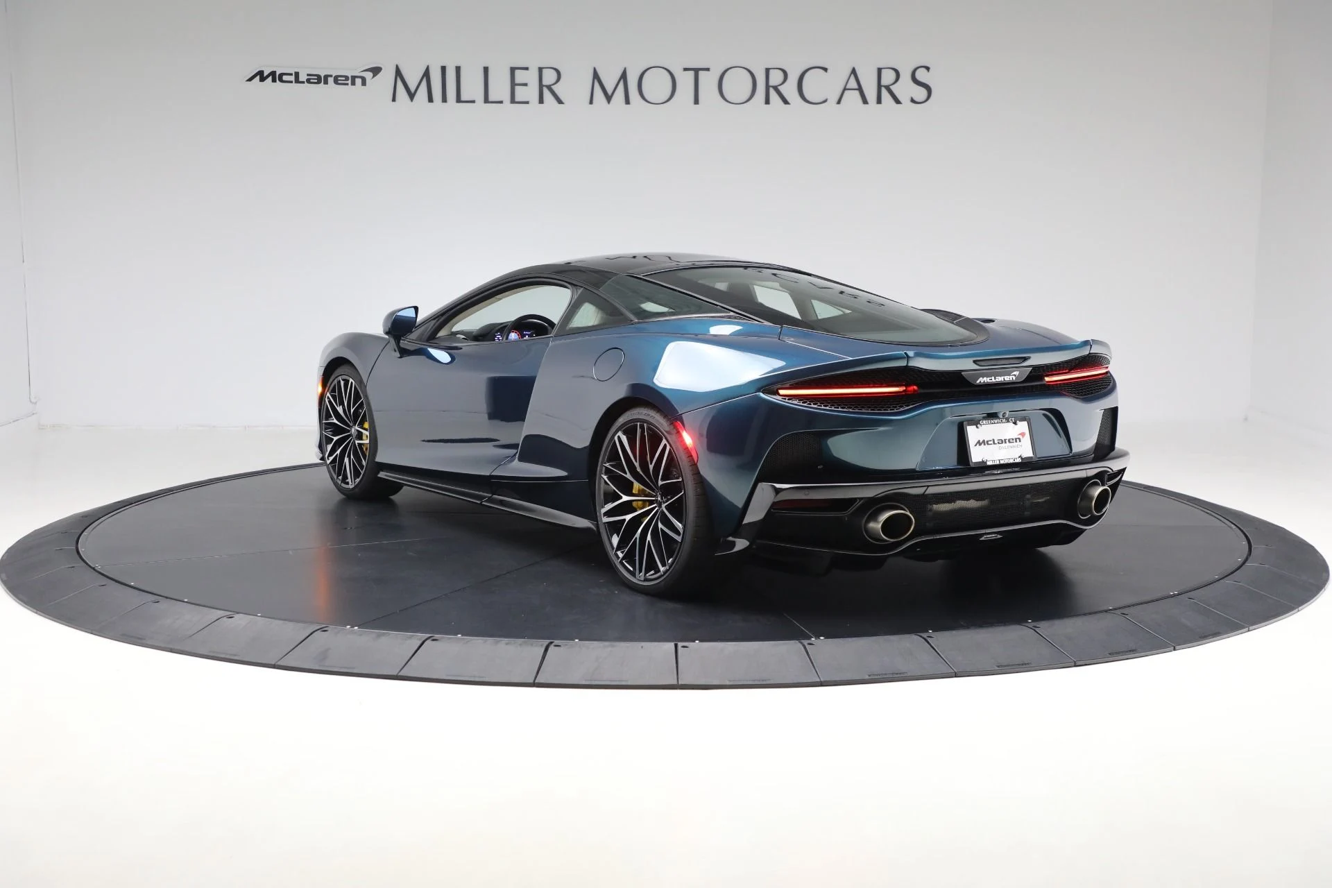 mph004_2359025253_Used_2023_Mc_Laren_GT_Luxe_93adf6cec6
