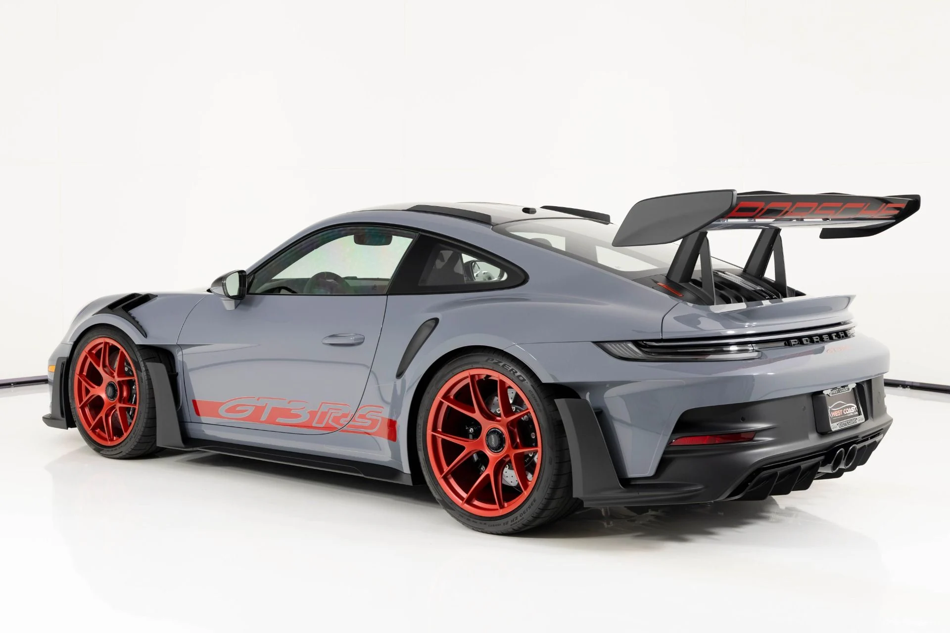 mph004_2366747476_Used_2024_Porsche_911_GT_3_RS_1759531847_dde189ea68