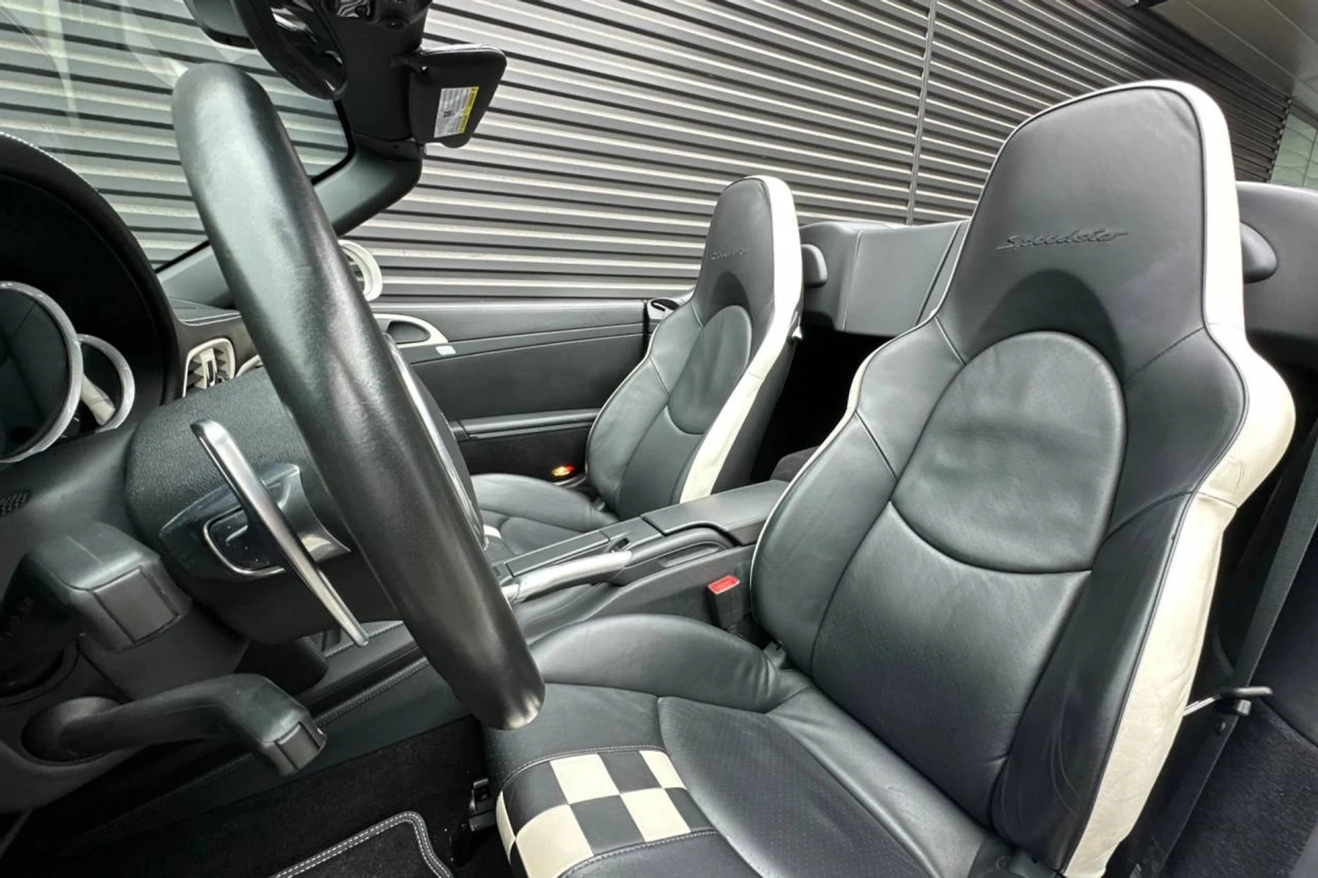 mph004_23682759_1280_573e2f5434