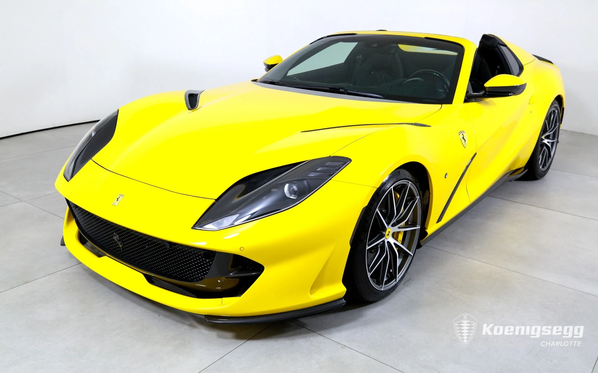 mph004_2372225251_Used_2023_Ferrari_812_GTS_1782495786_d13d52ee8b