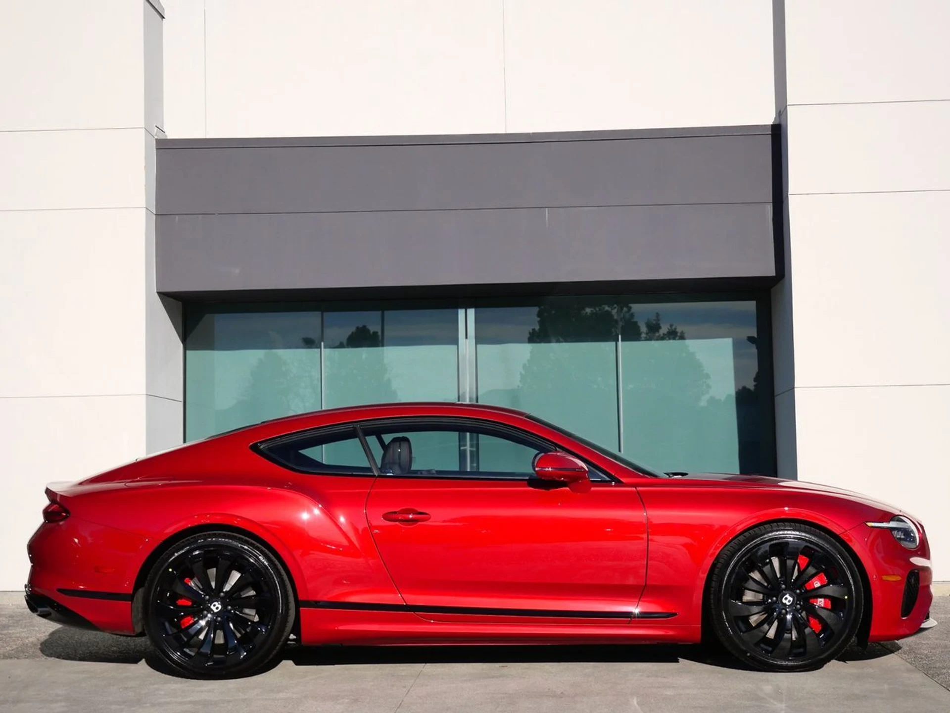 mph004_2372455377_453b85bd1d209bd1b6c91518c6033dfdx_a7ff559aef