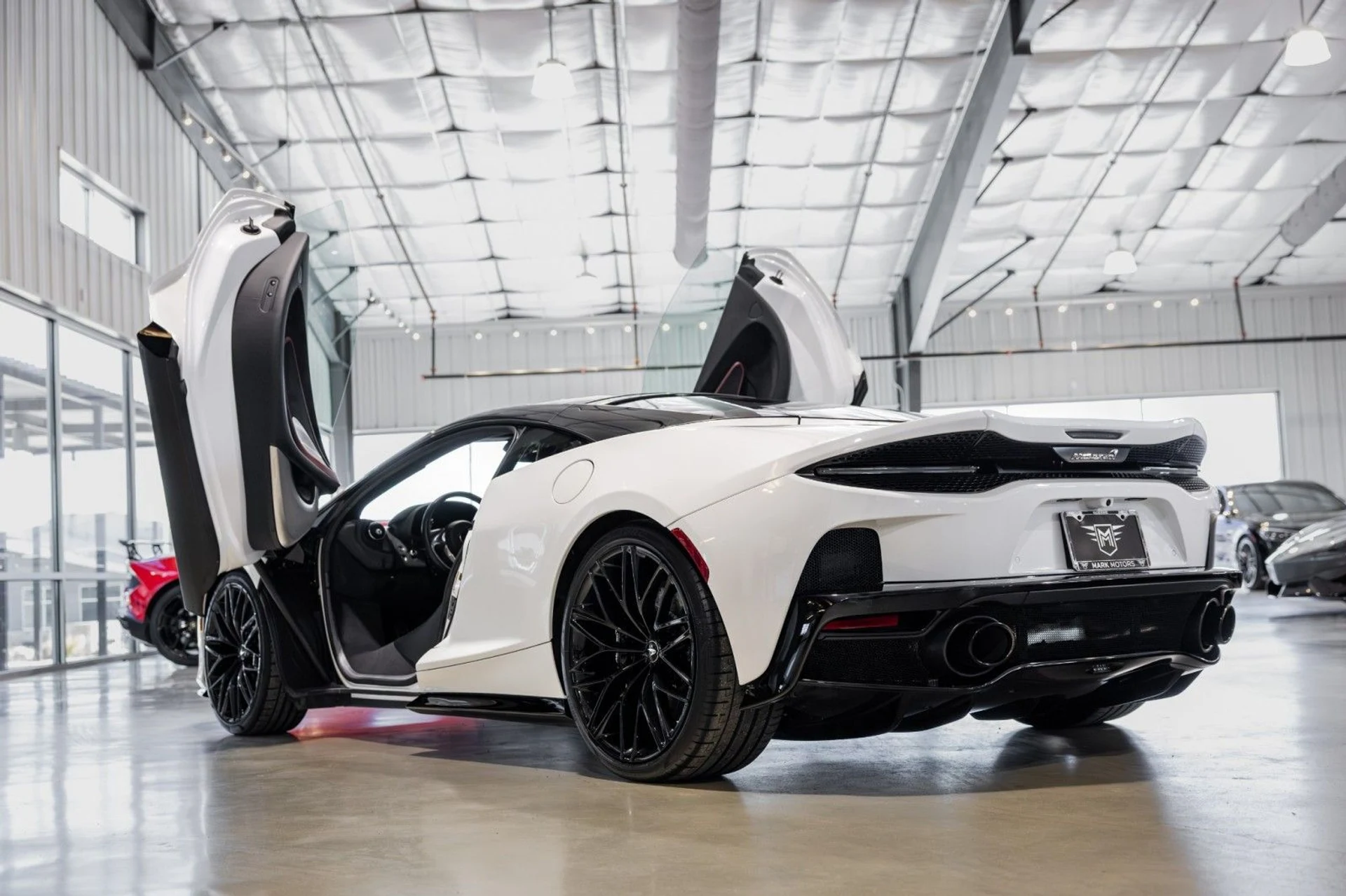 mph004_2373619796_8w_b82f8808ce