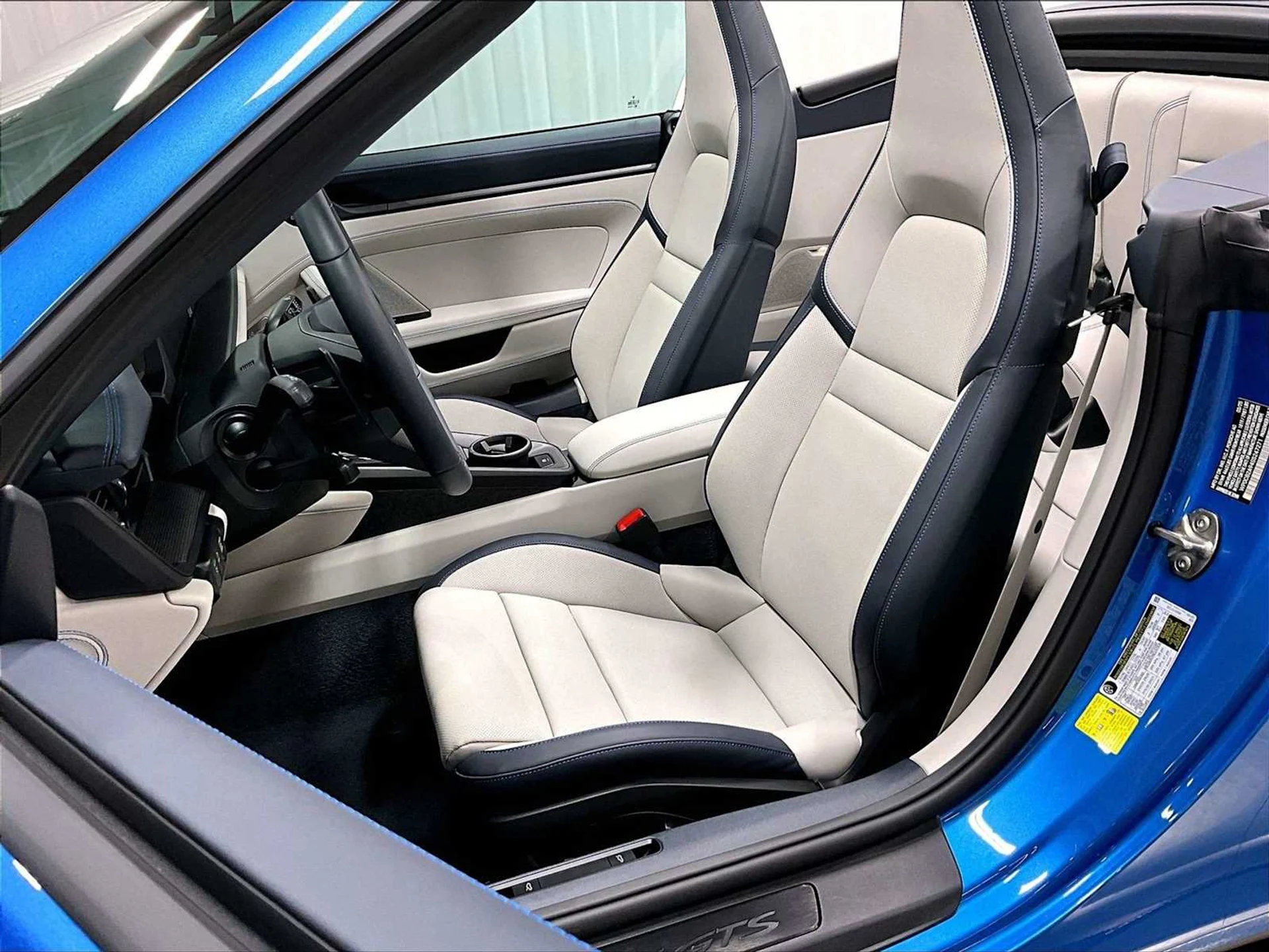 mph004_2379899171_fdda3544ffbdf533625a580f43292ceex_a623915ae4