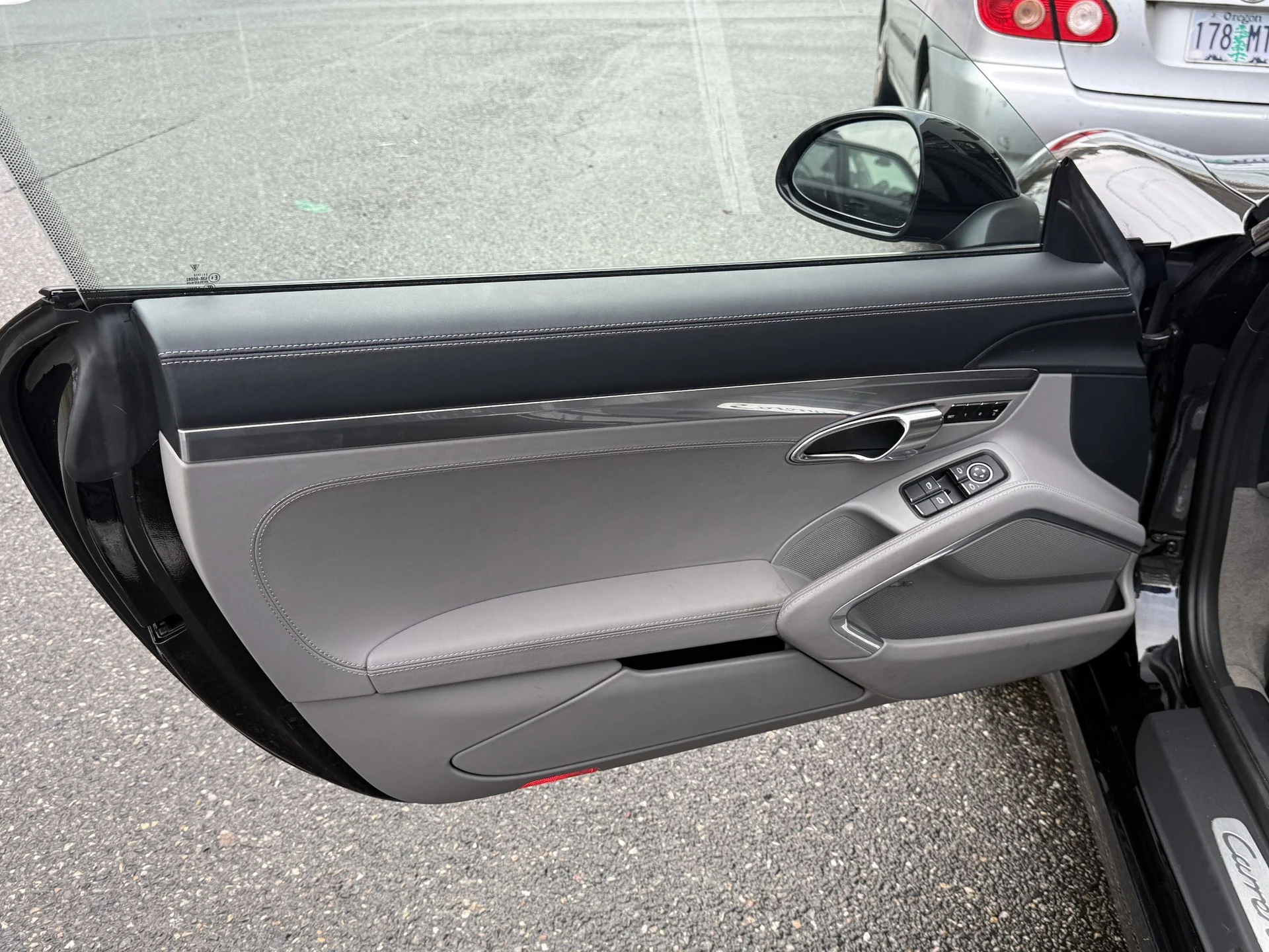 mph004_2380102228_02187edf256181ed4c06f7985728f340x_0a119ed26f