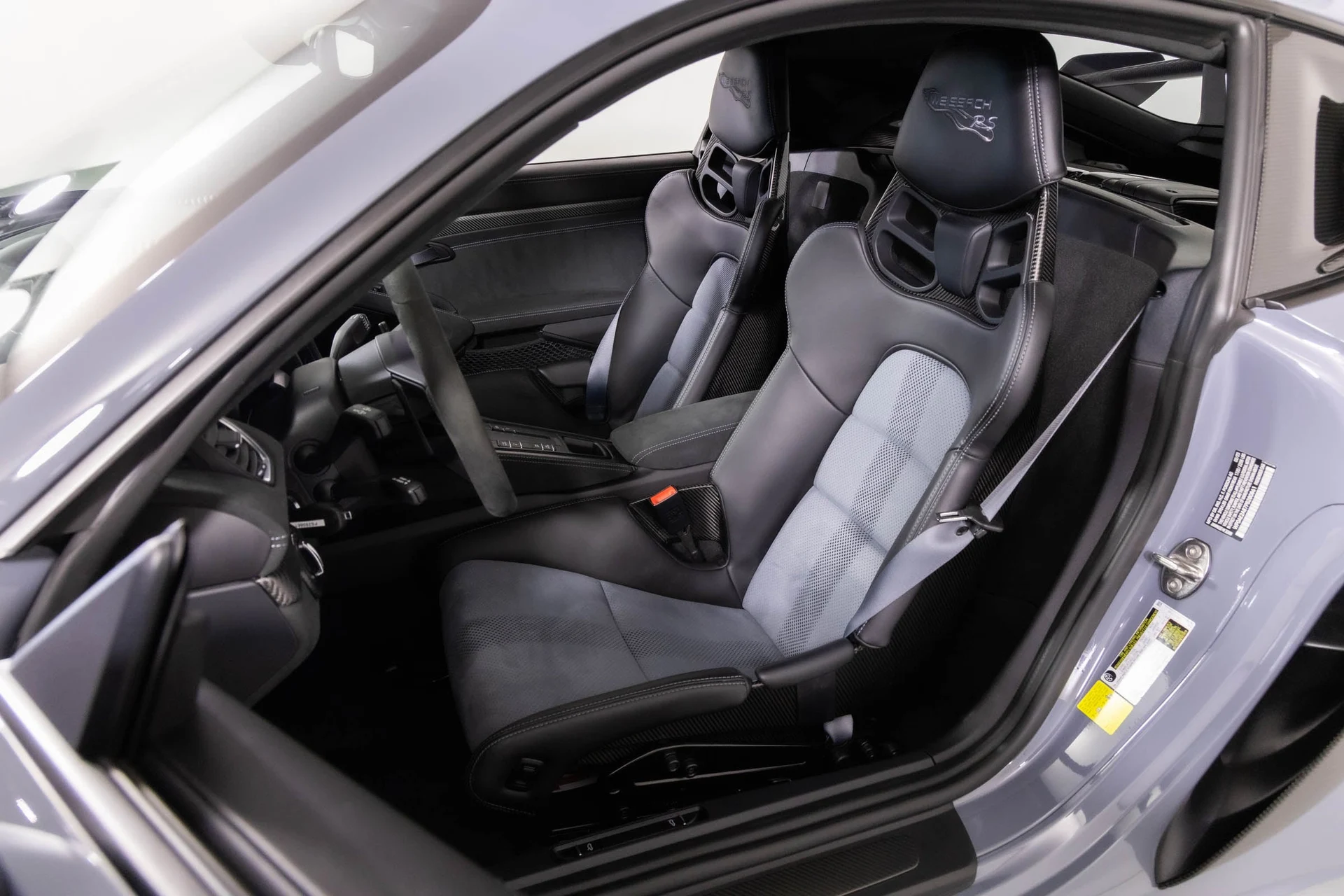 mph004_2381927659_02306a25e7d2489cb8891c13f59e9016_39df0cf7e7