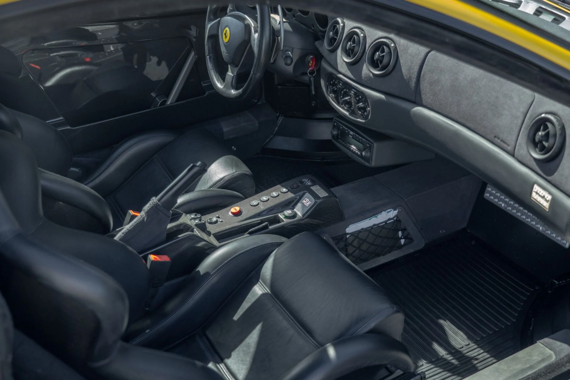 mph004_2382978266_Used_2004_Ferrari_360_Challenge_Stradale_1761174873_f330edd14b