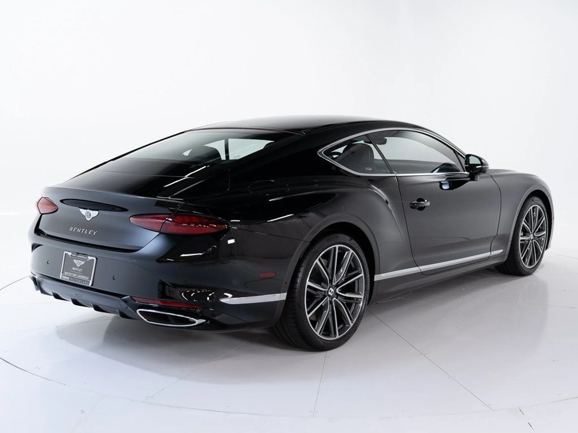 mph004_2386353344_f7e9774015abc5c642956fff25ff3cb6_5816e1cac9