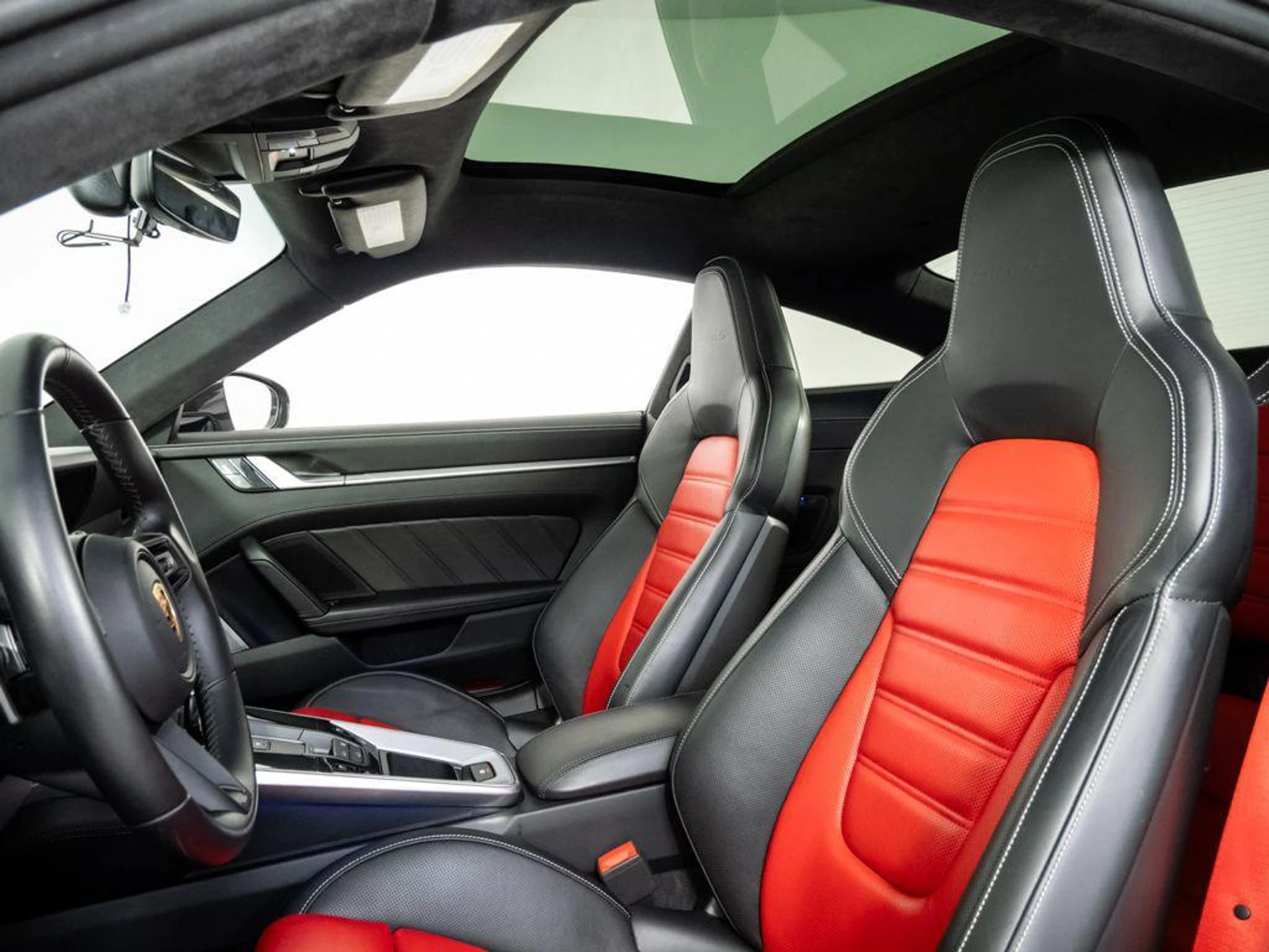 mph004_2388111602_z_VI_4421e_NG_17gk_R_Yy_A_s1_Nk4g8_c0ea5c54e8