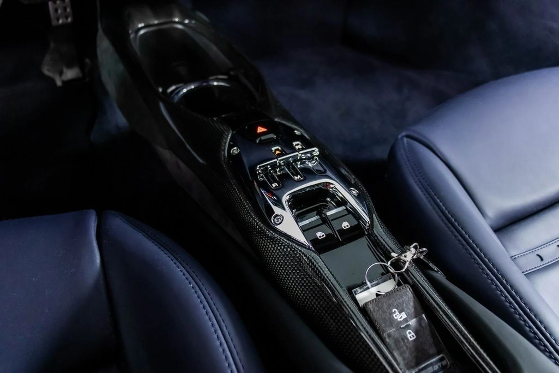 mph004_2390371957_2ae0752eaea01bf6add510a195ae227ax_d7c65d72d8