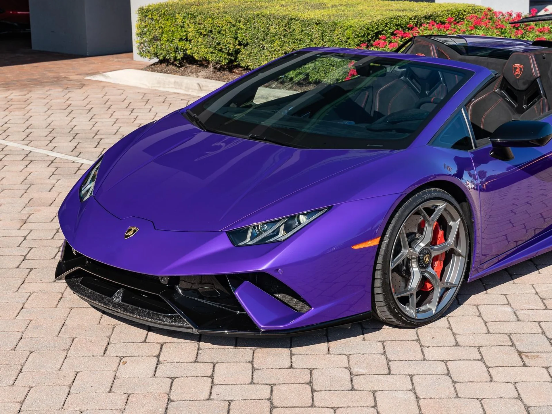 mph004_2390605489_Used_2019_Lamborghini_Huracan_Performante_1766430414_198fd15665