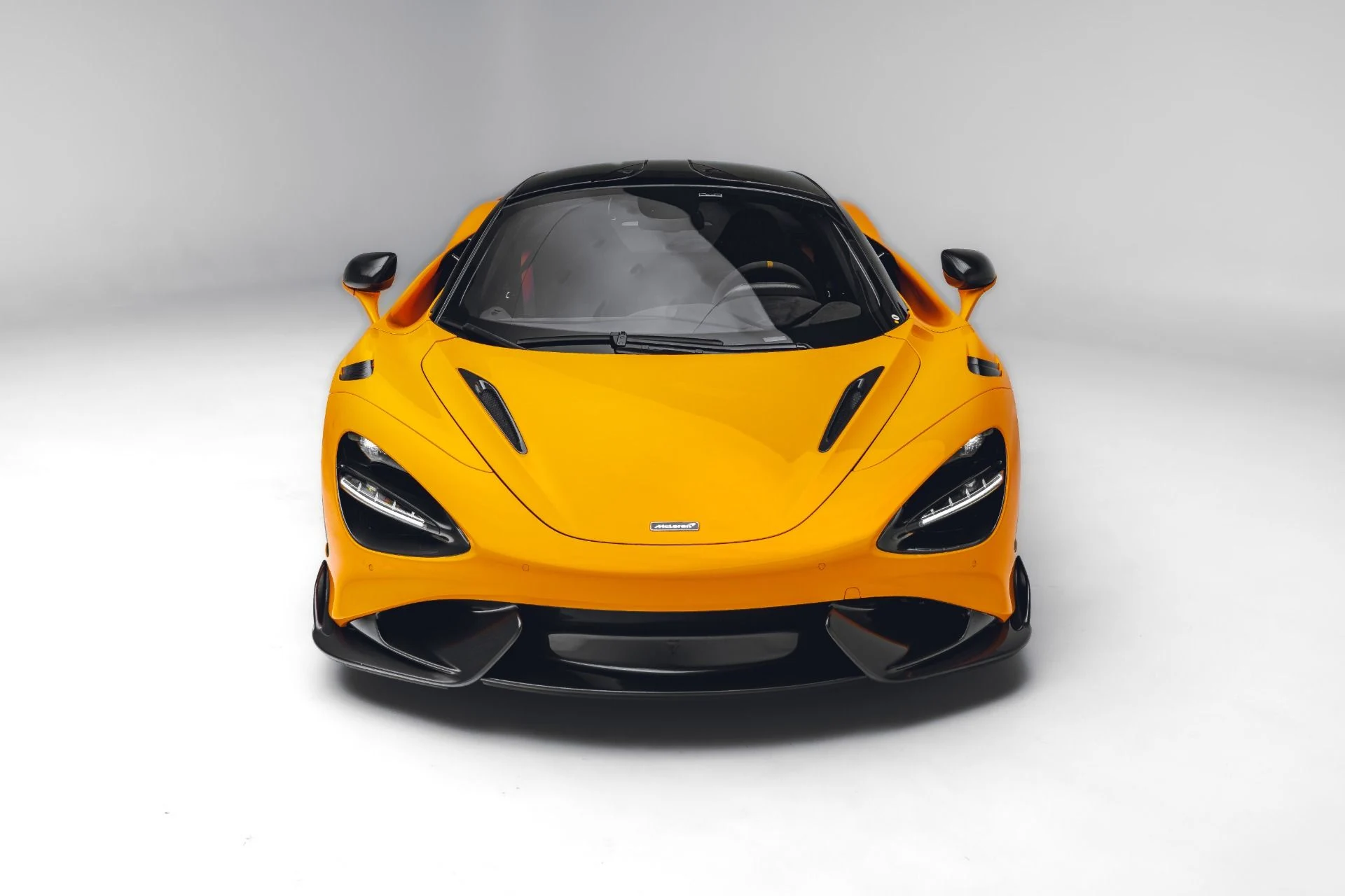 mph004_2393825883_Used_2021_Mc_Laren_765_LT_1781207934_69742c7bf1