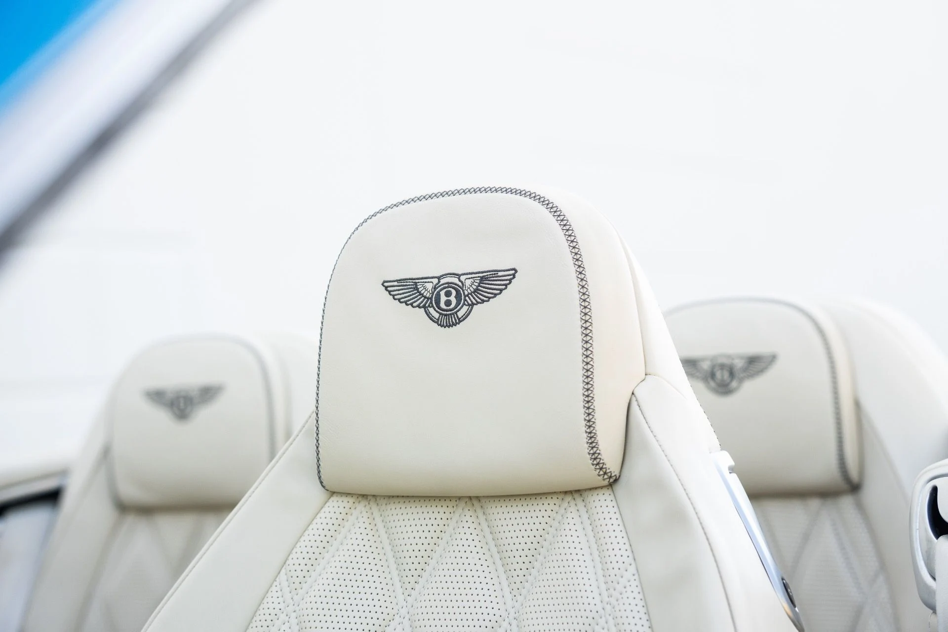 mph004_2400774344_Used_2015_Bentley_Continental_GT_V8_S_1769717310_06d9caeadc